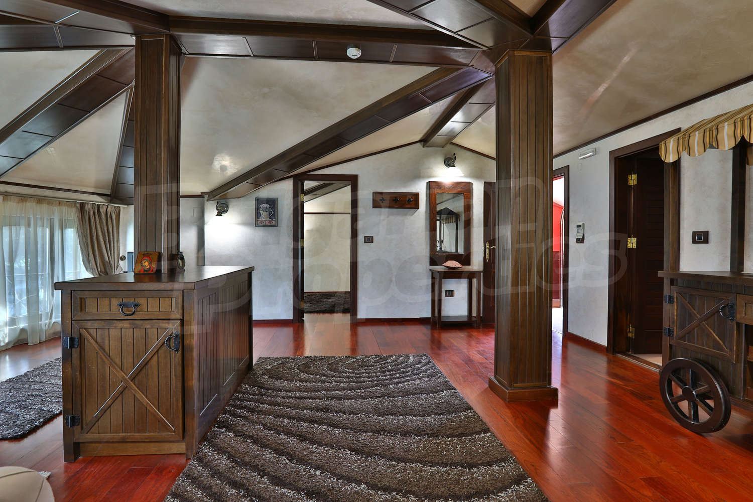 Gallery Picture 31