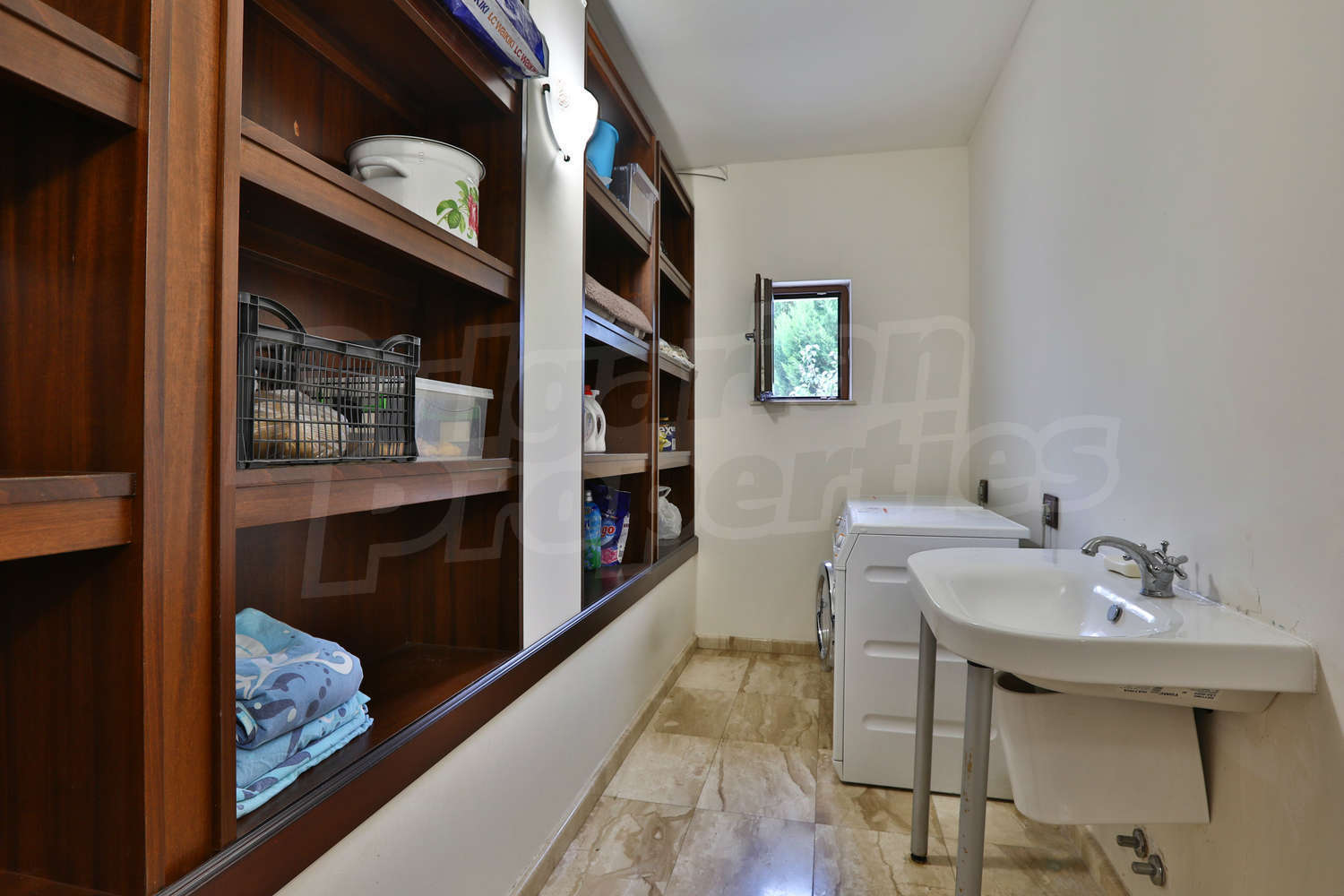 Gallery Picture 39