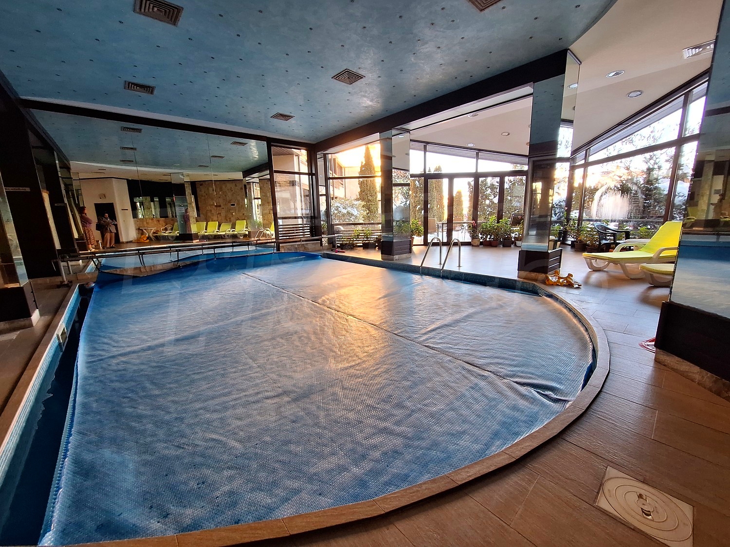 Едностаен апартамент в Алпайн Лодж в гр. Банско за продажба. Студио в ...