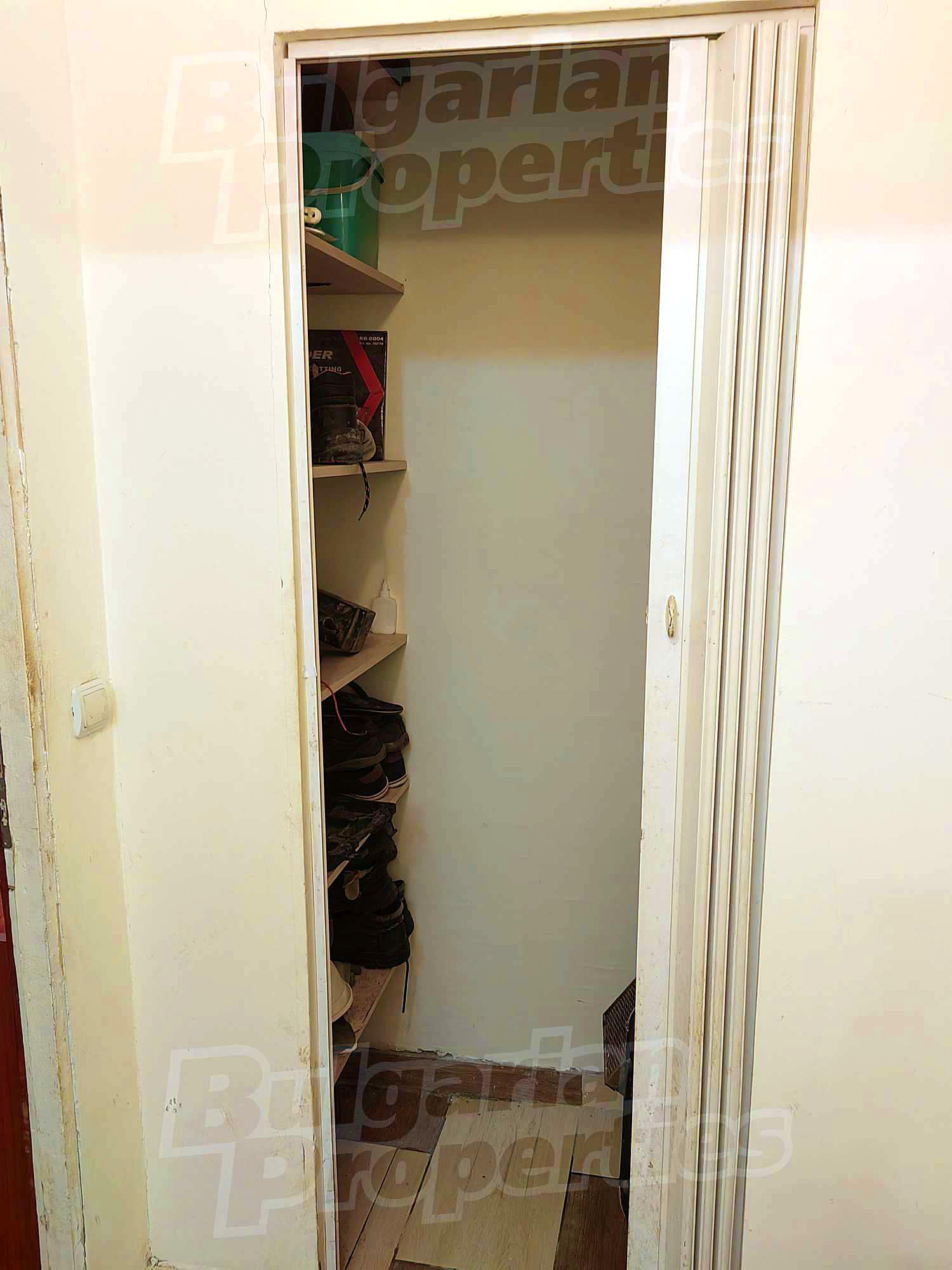 Gallery Picture 10