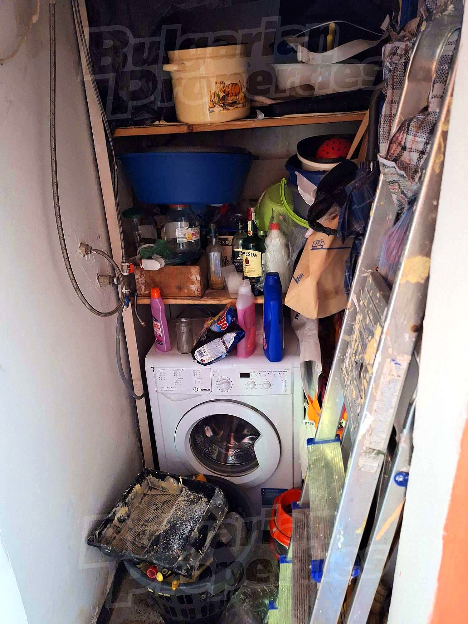 Gallery Picture 9