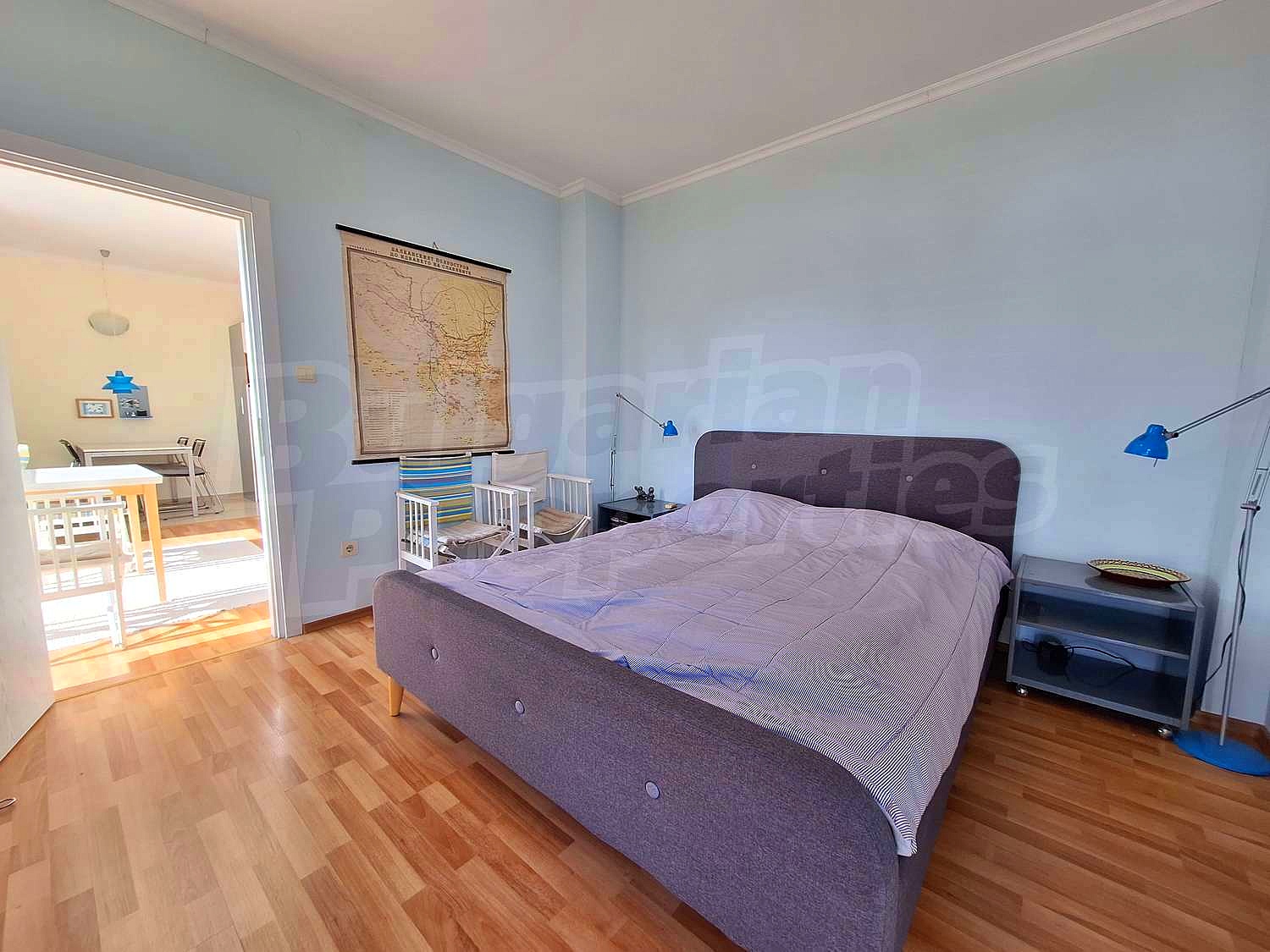 Gallery Picture 18