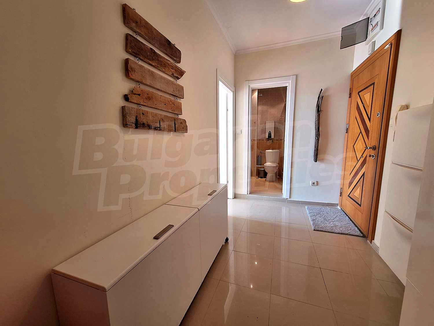Gallery Picture 9