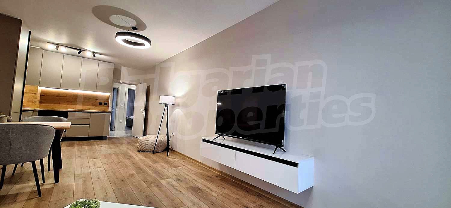Gallery Picture 16