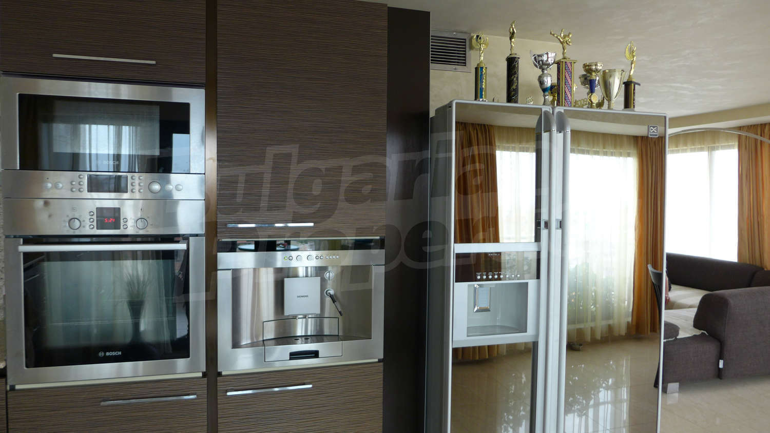 Gallery Picture 14