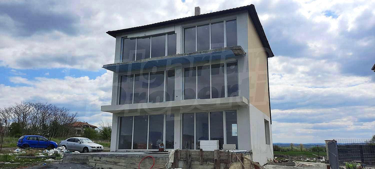Gallery Picture 33