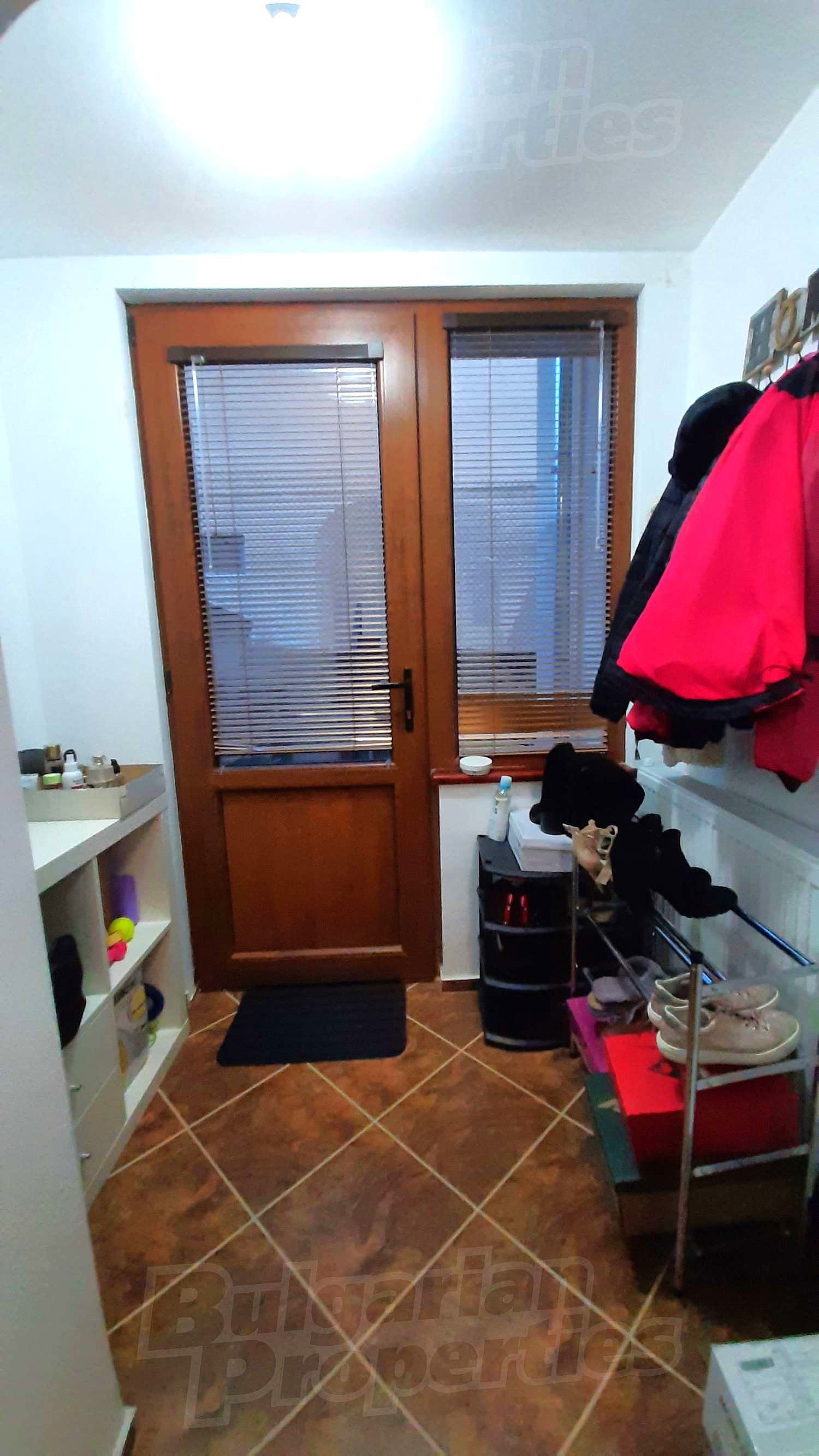 Gallery Picture 19