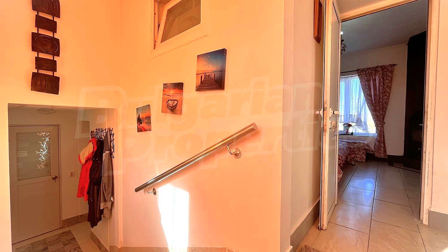 Gallery Picture 21