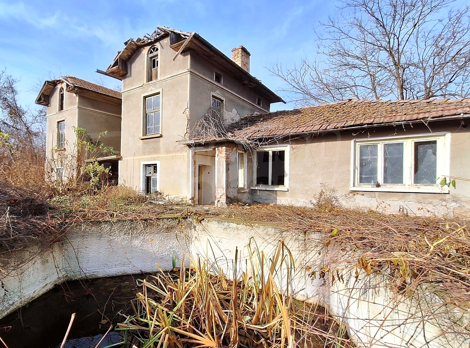 House for sale in Mihaltsi, Bulgaria. Property in settled village, not