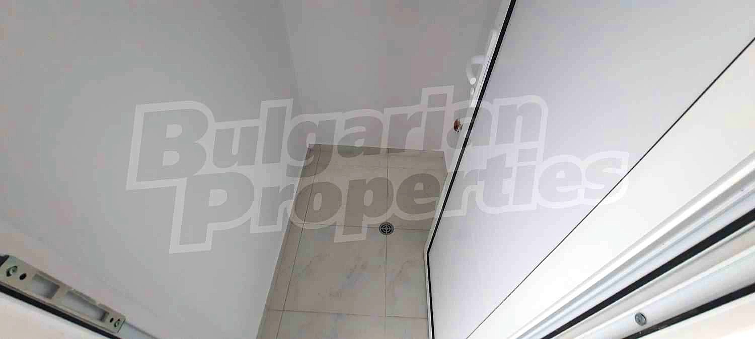 Gallery Picture 15