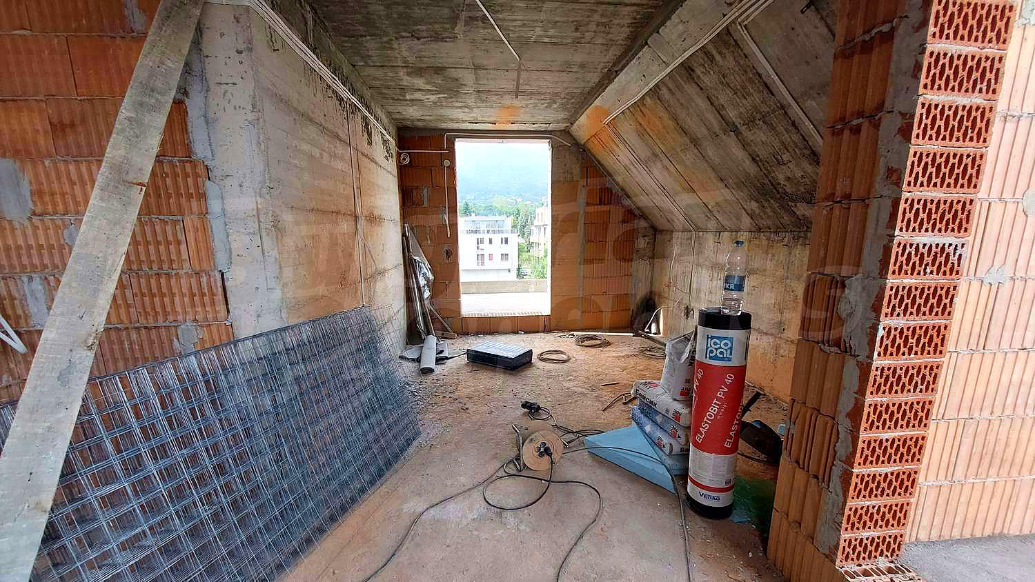 Gallery Picture 18