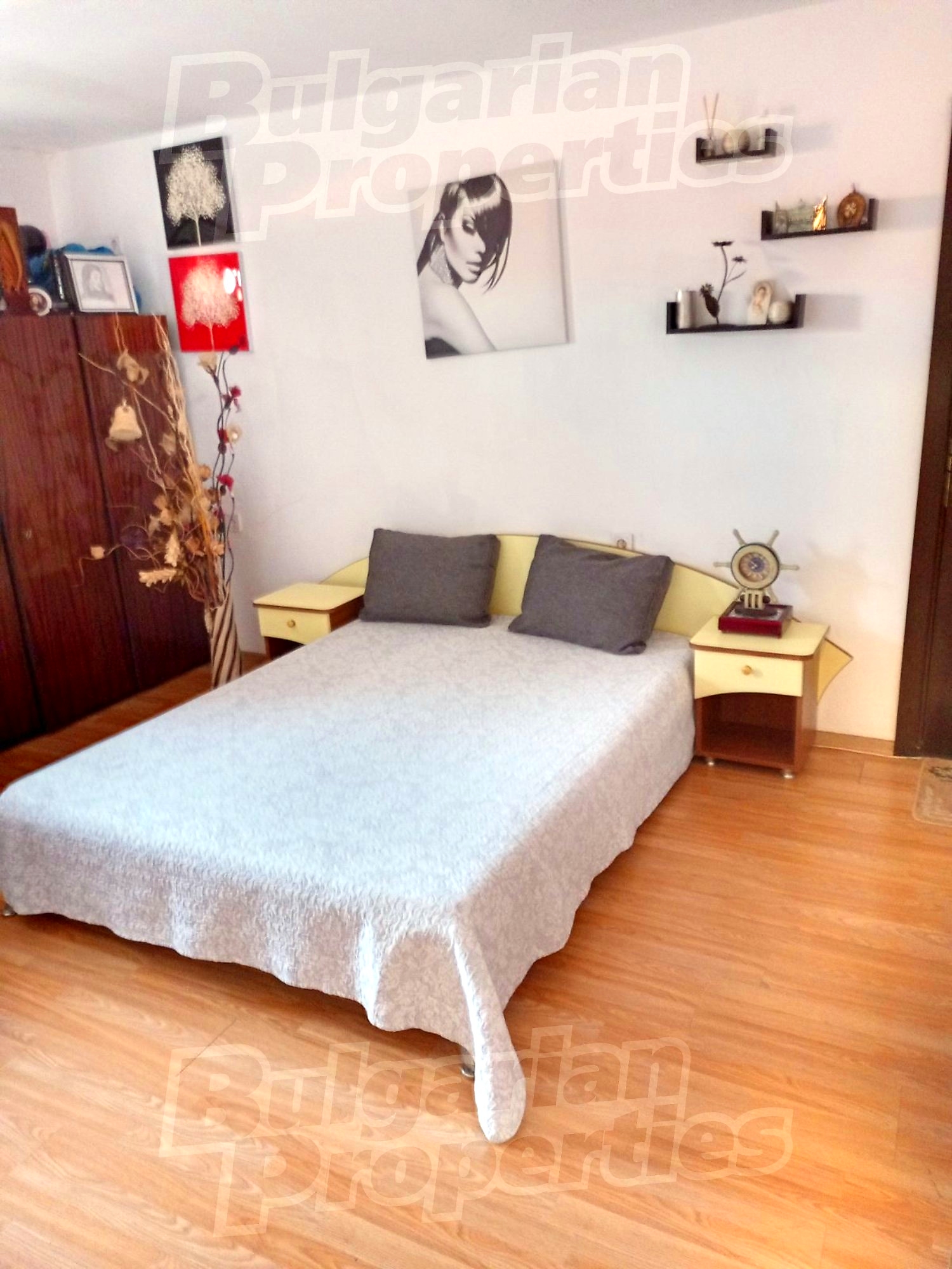 House for sale near Karnobat, Bulgaria. Renovated 1storey house with