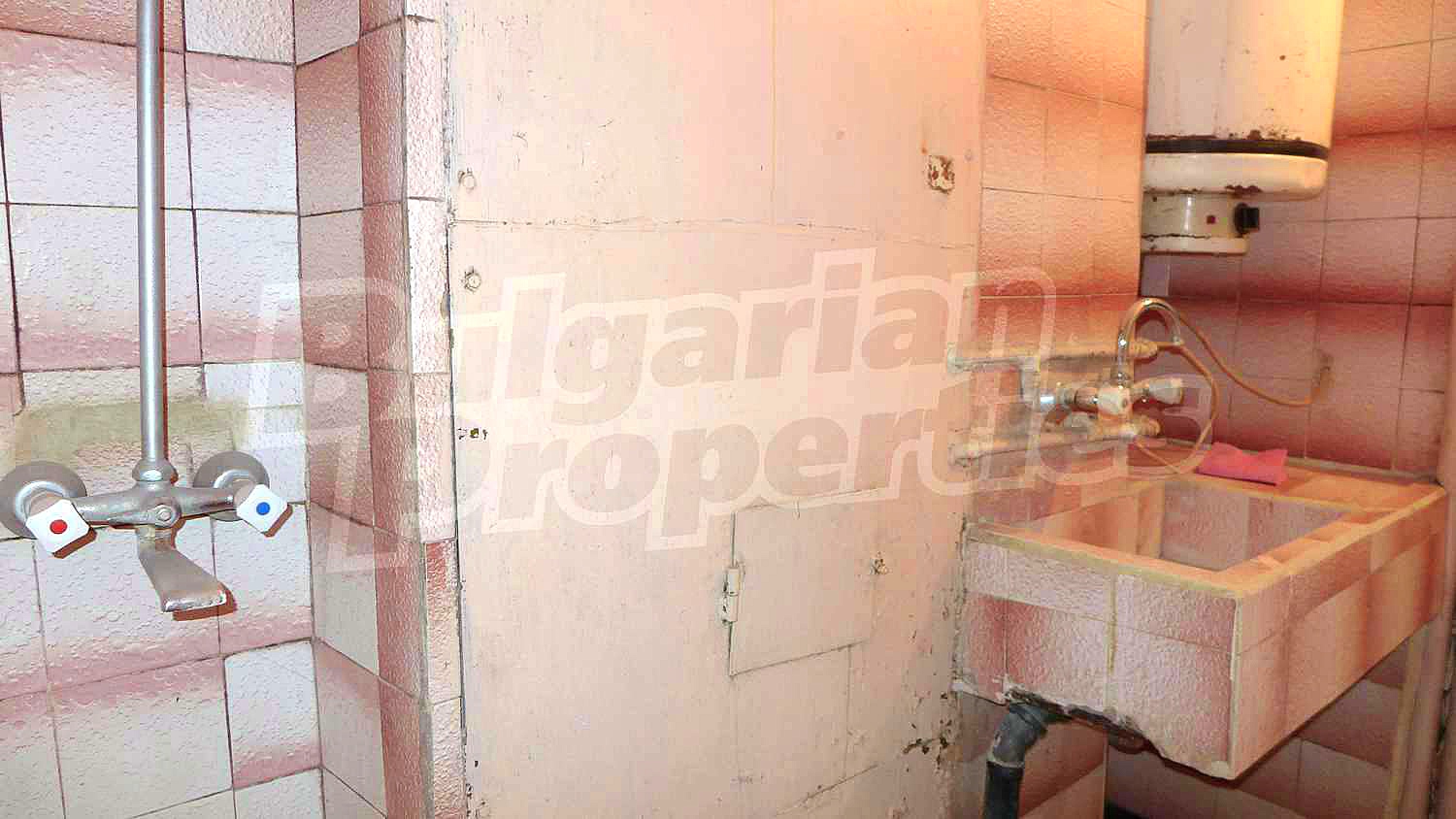 Gallery Picture 13