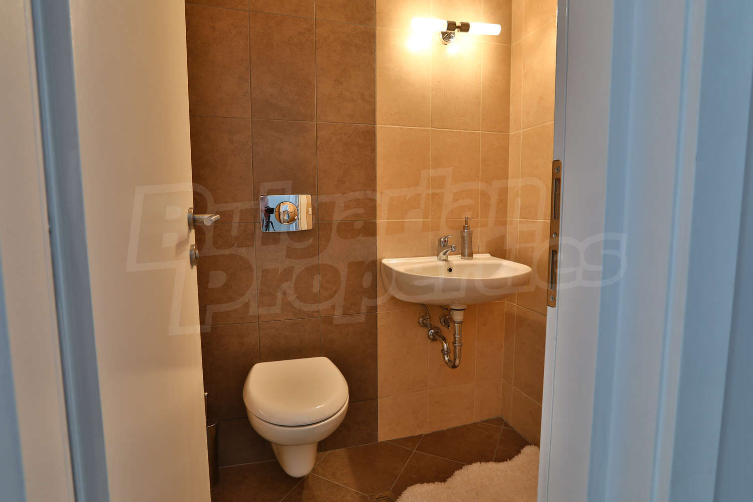 Gallery Picture 16