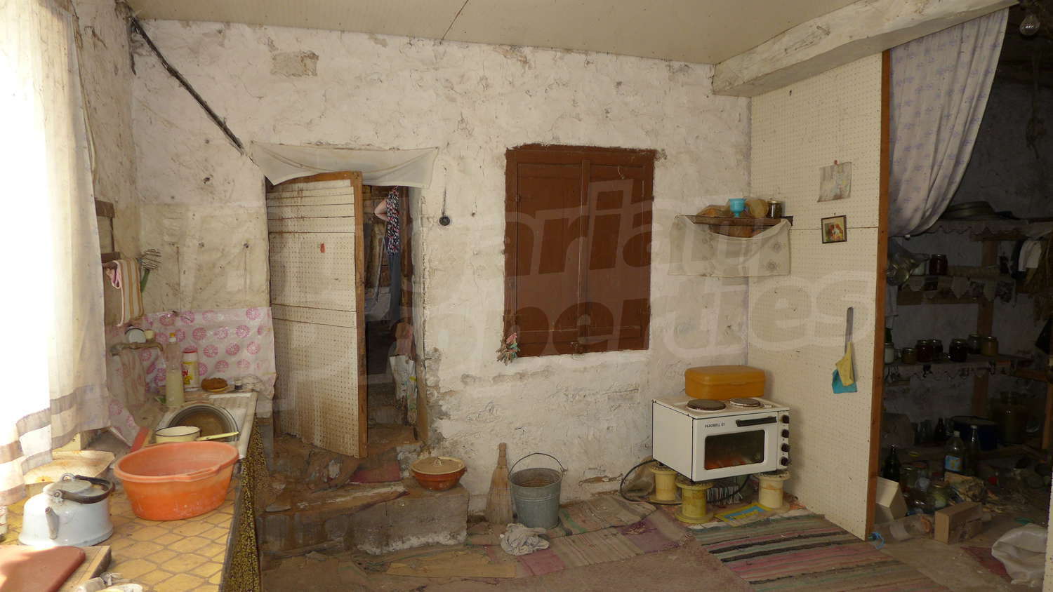 Gallery Picture 13