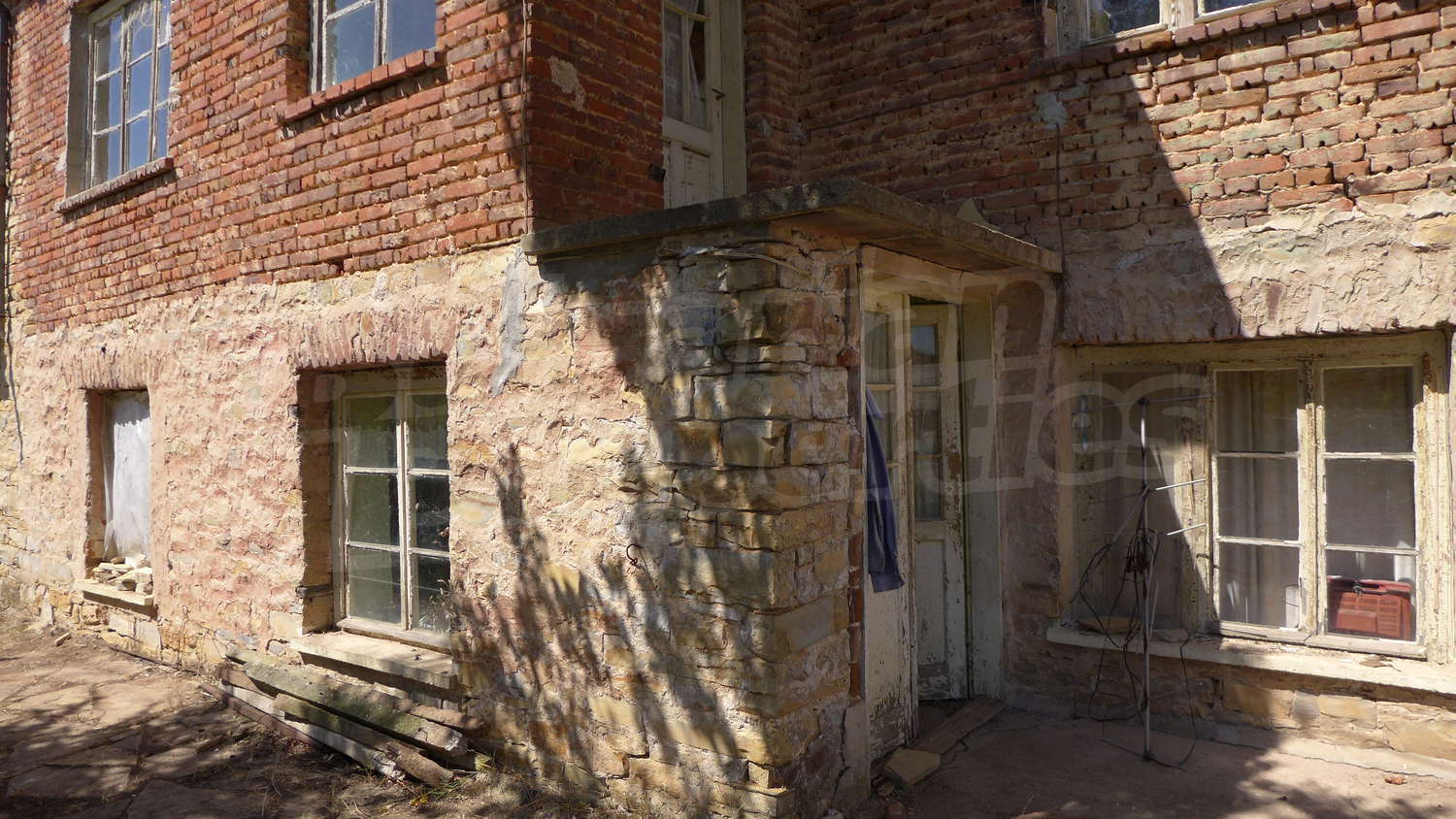 Gallery Picture 6