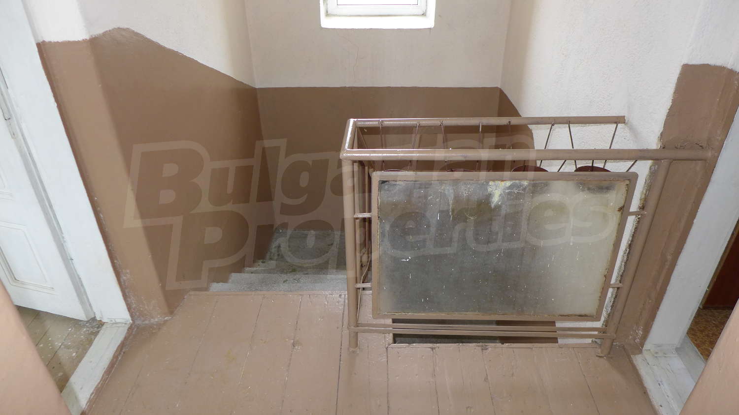 Gallery Picture 15