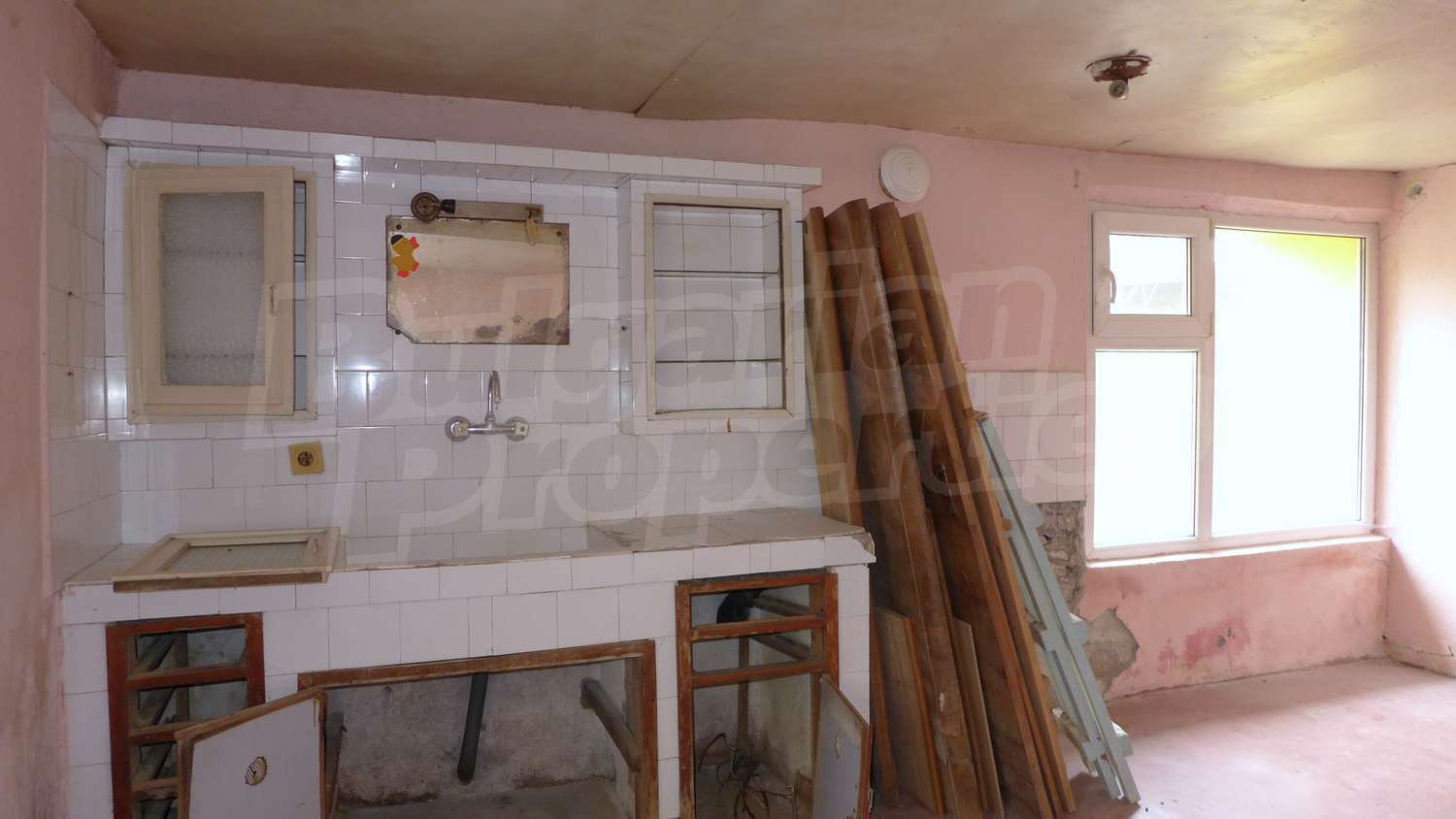 Gallery Picture 8