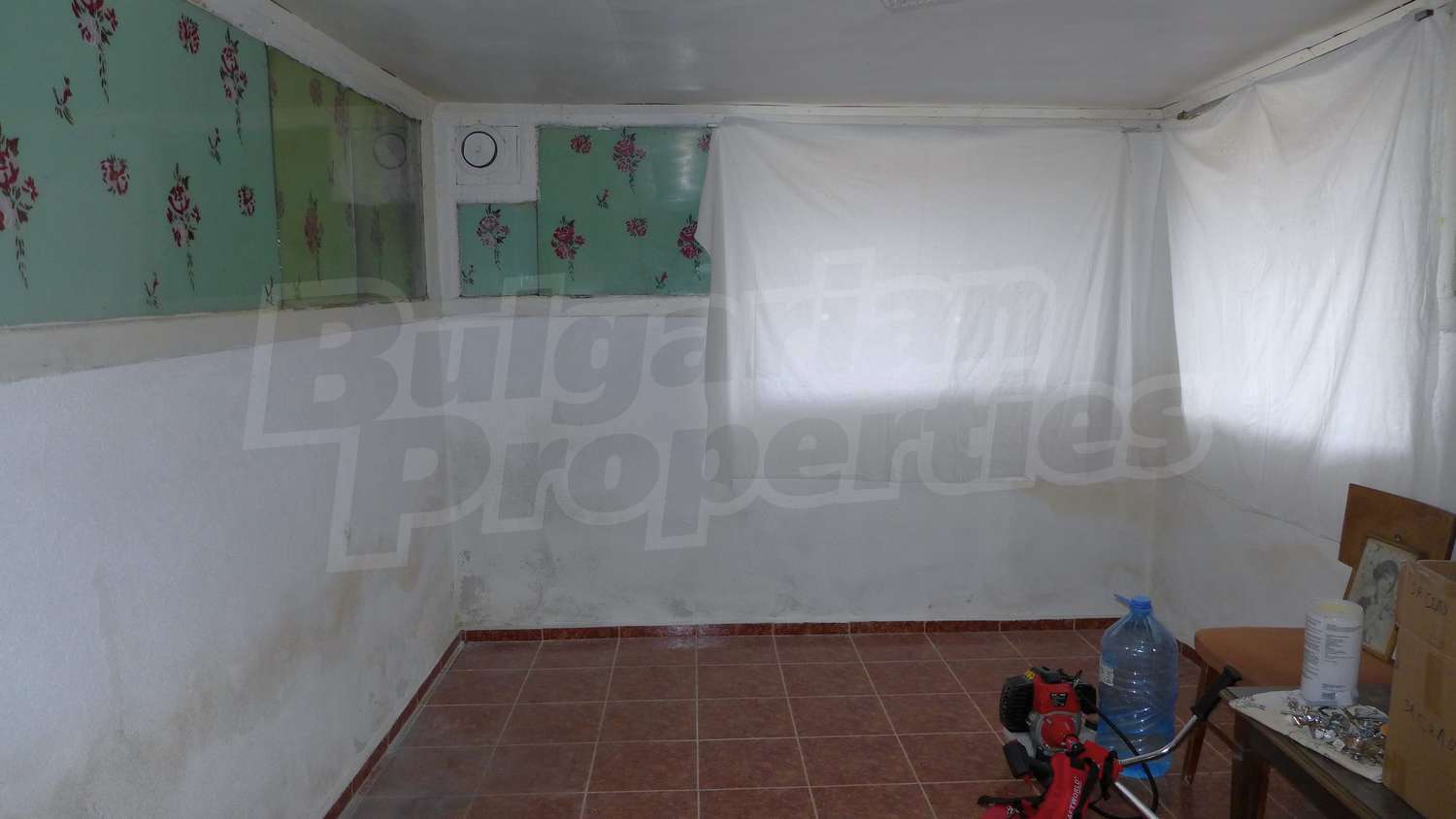 Gallery Picture 10