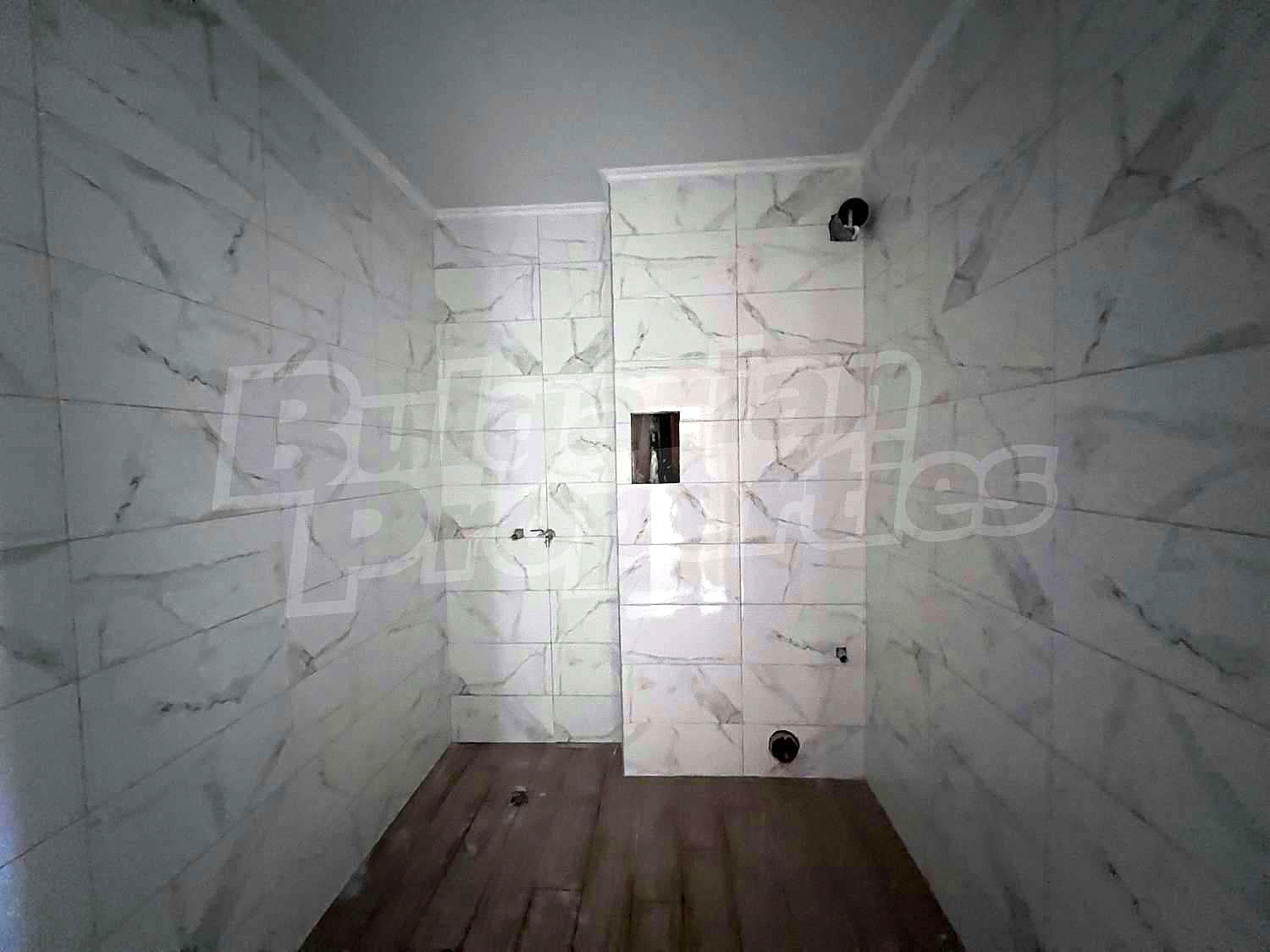 Gallery Picture 9