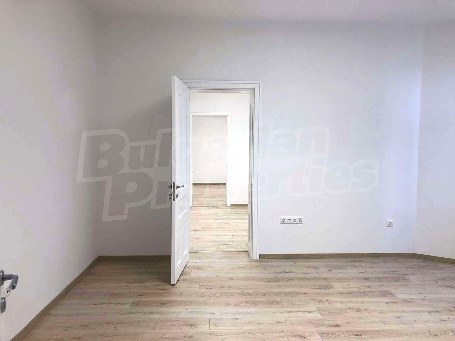 Gallery Picture 18