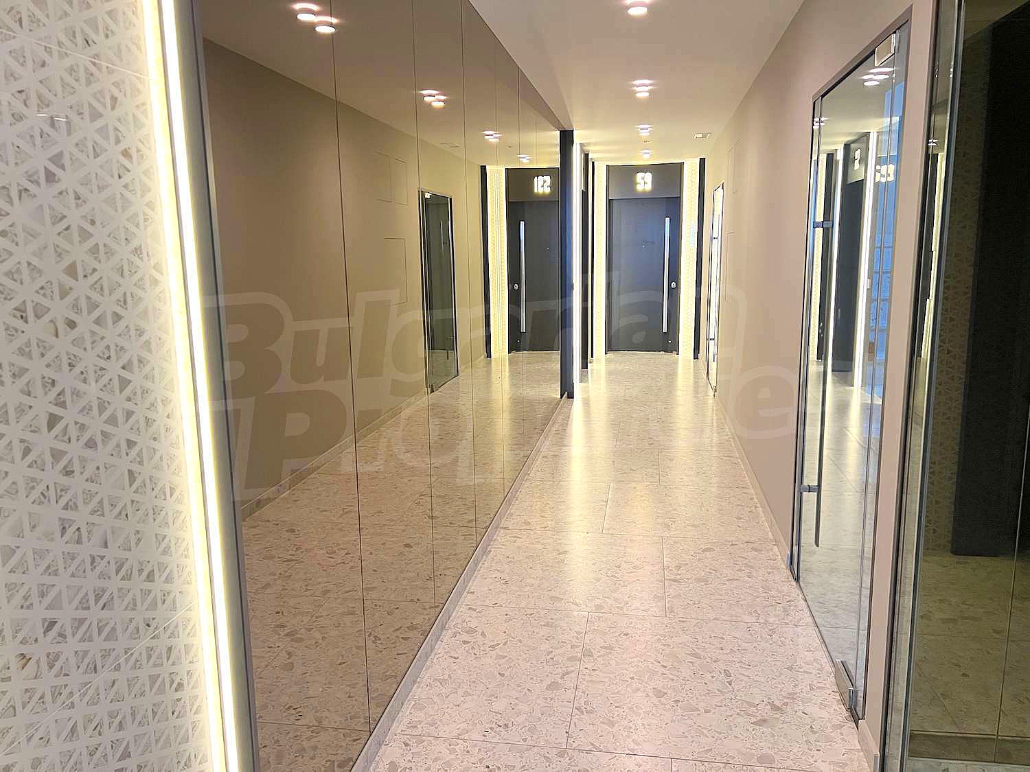 Gallery Picture 18