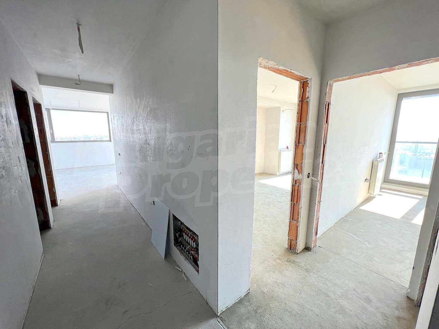 Gallery Picture 24