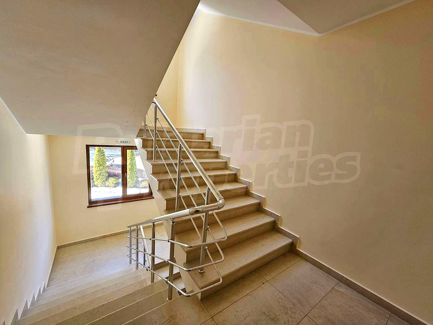 Gallery Picture 15
