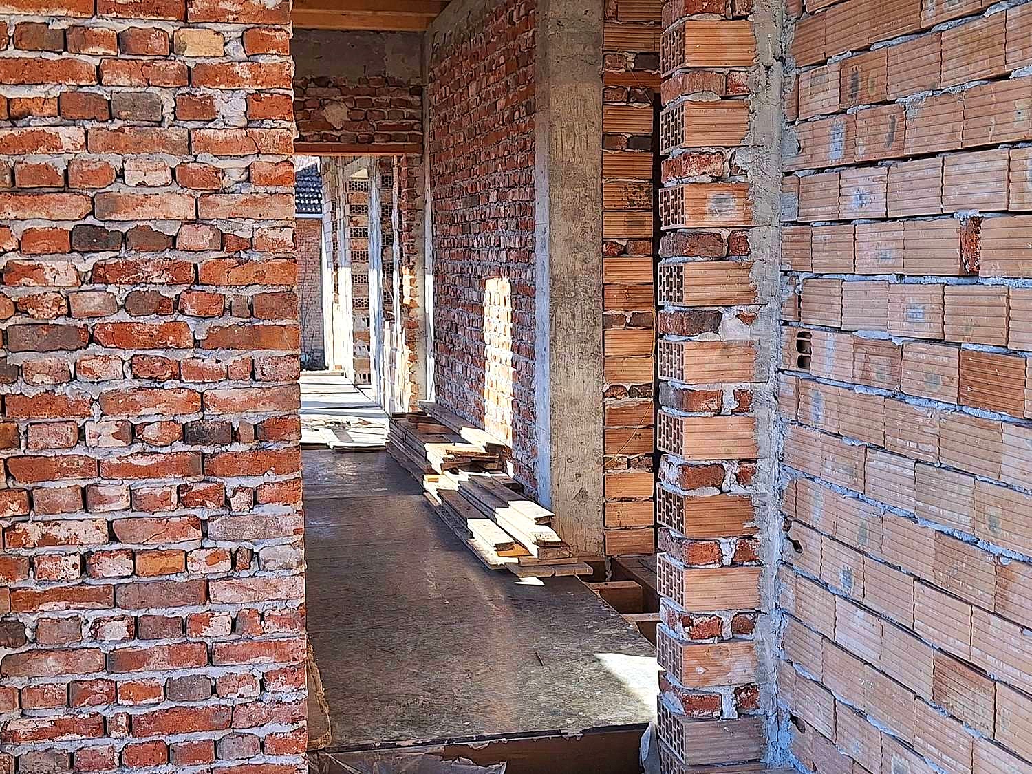 Gallery Picture 10