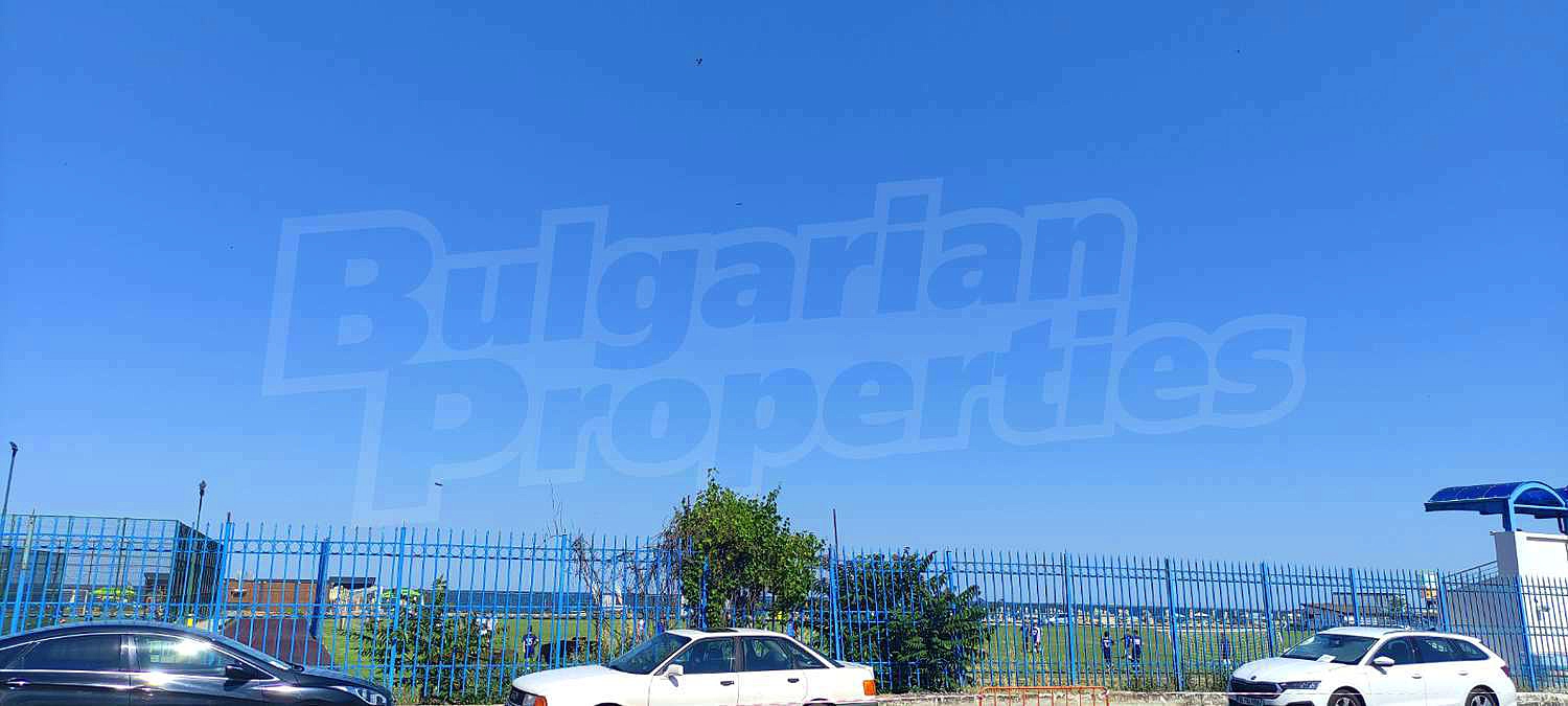 Gallery Picture 16