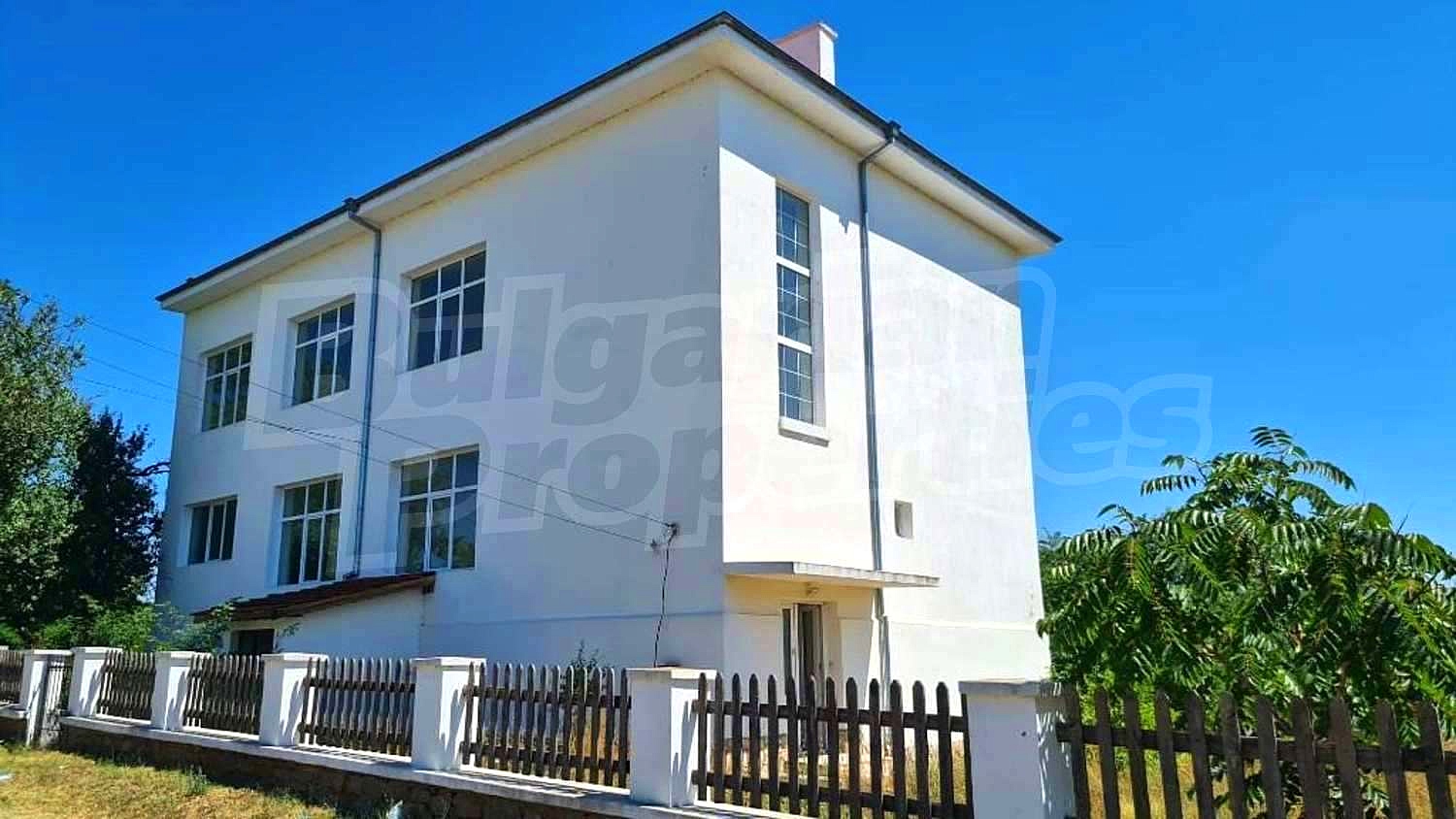 Gallery Picture 6