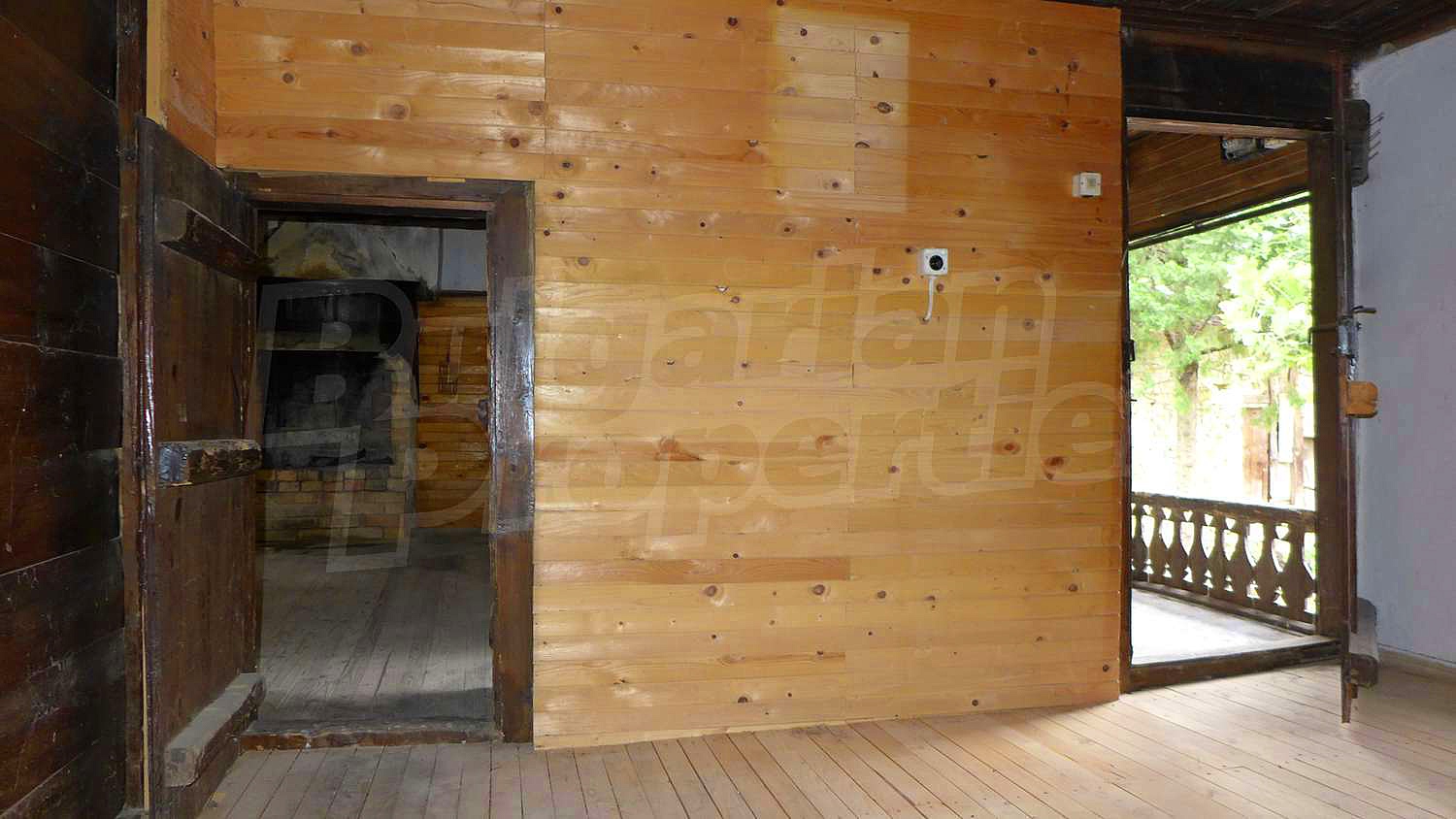 Gallery Picture 15