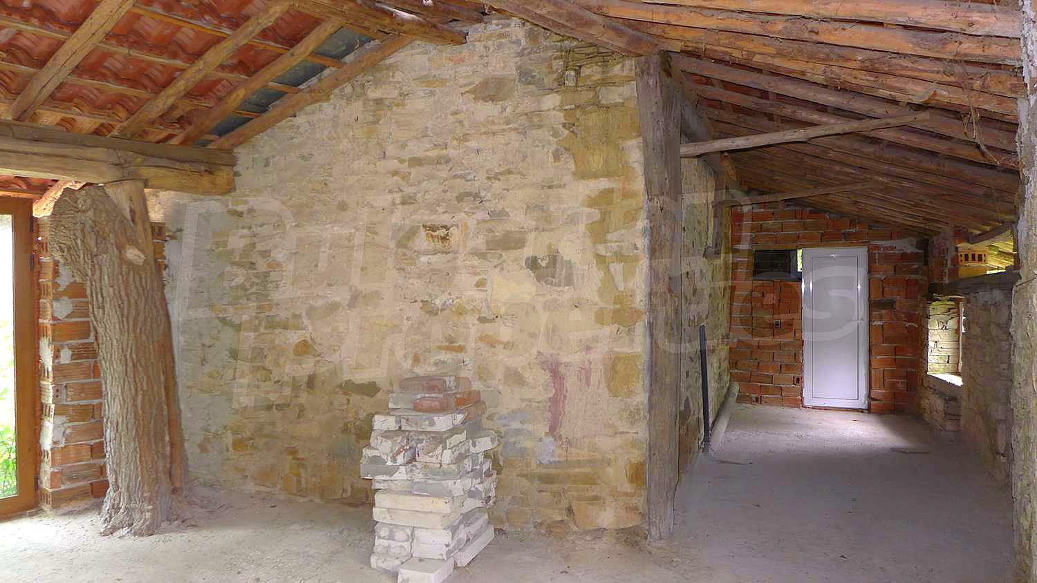 Gallery Picture 32