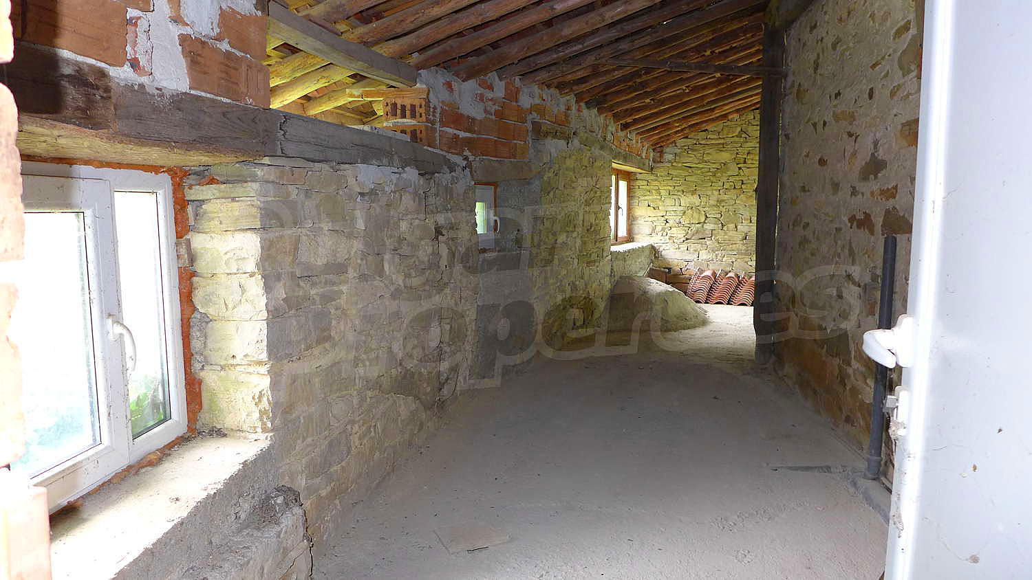 Gallery Picture 34