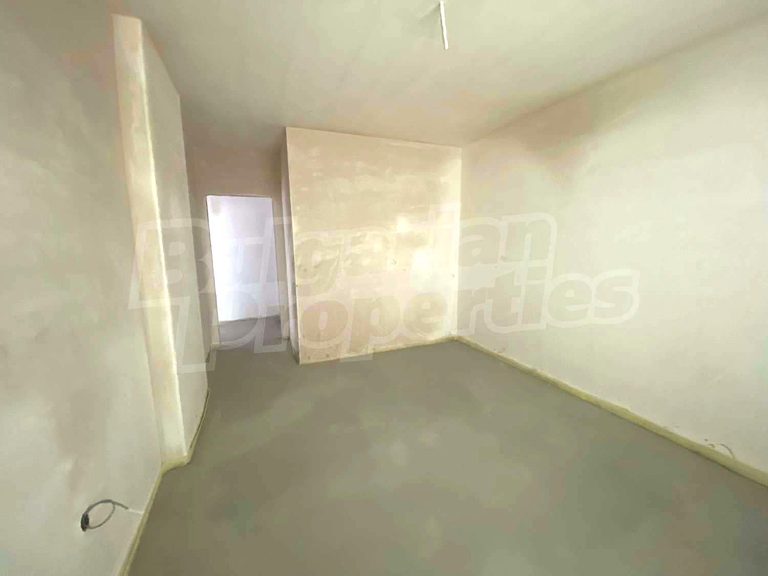 Gallery Picture 10
