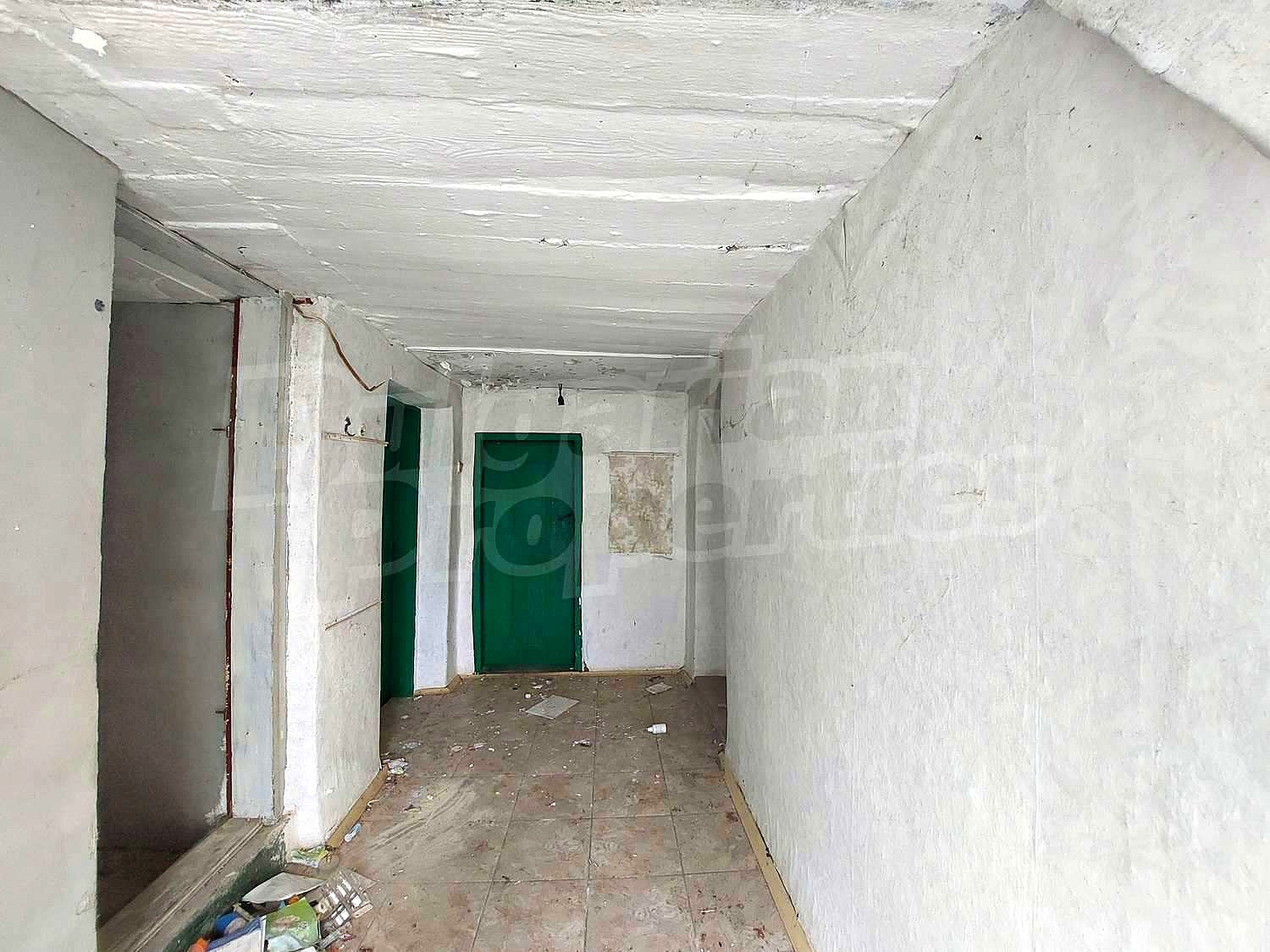 Gallery Picture 8