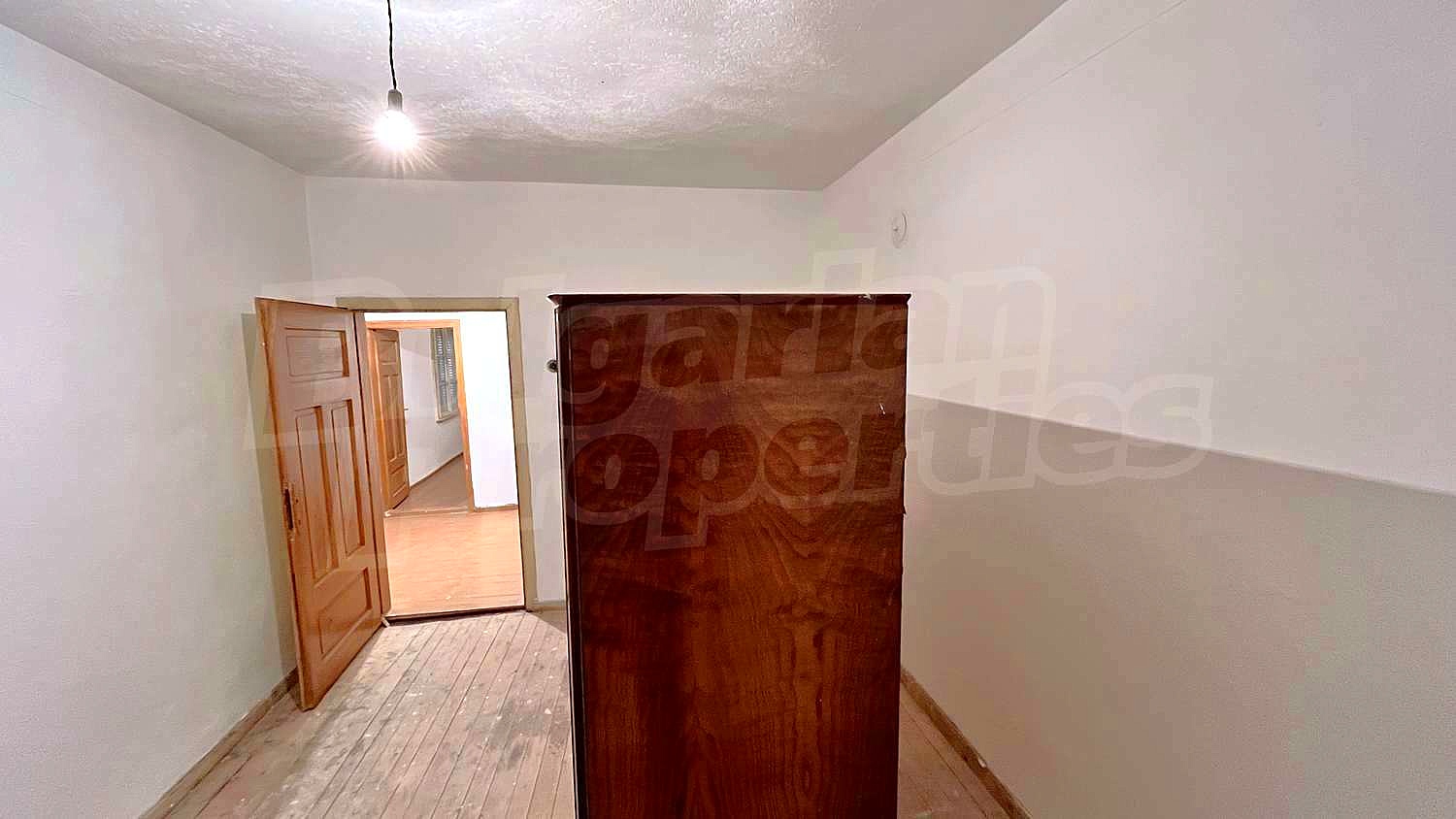 Gallery Picture 34