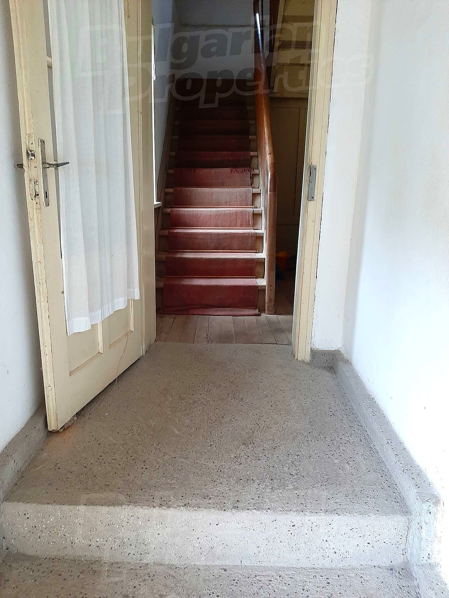 Gallery Picture 11