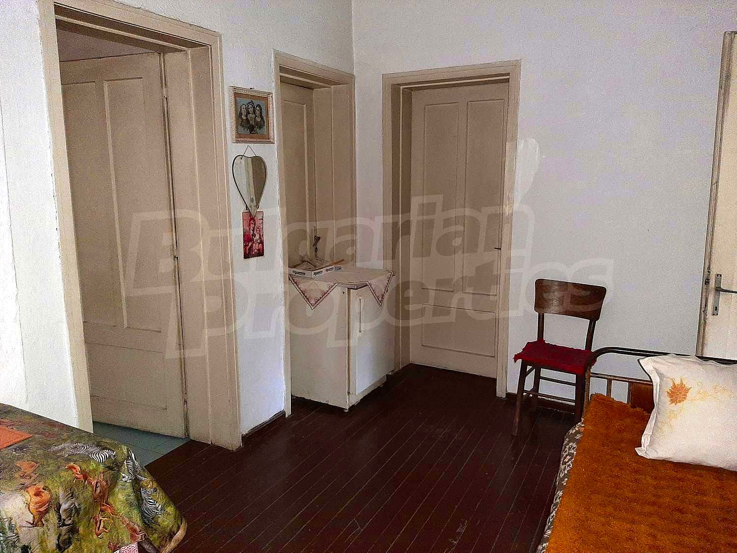 Gallery Picture 13