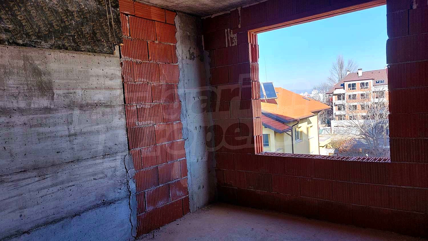 Gallery Picture 34