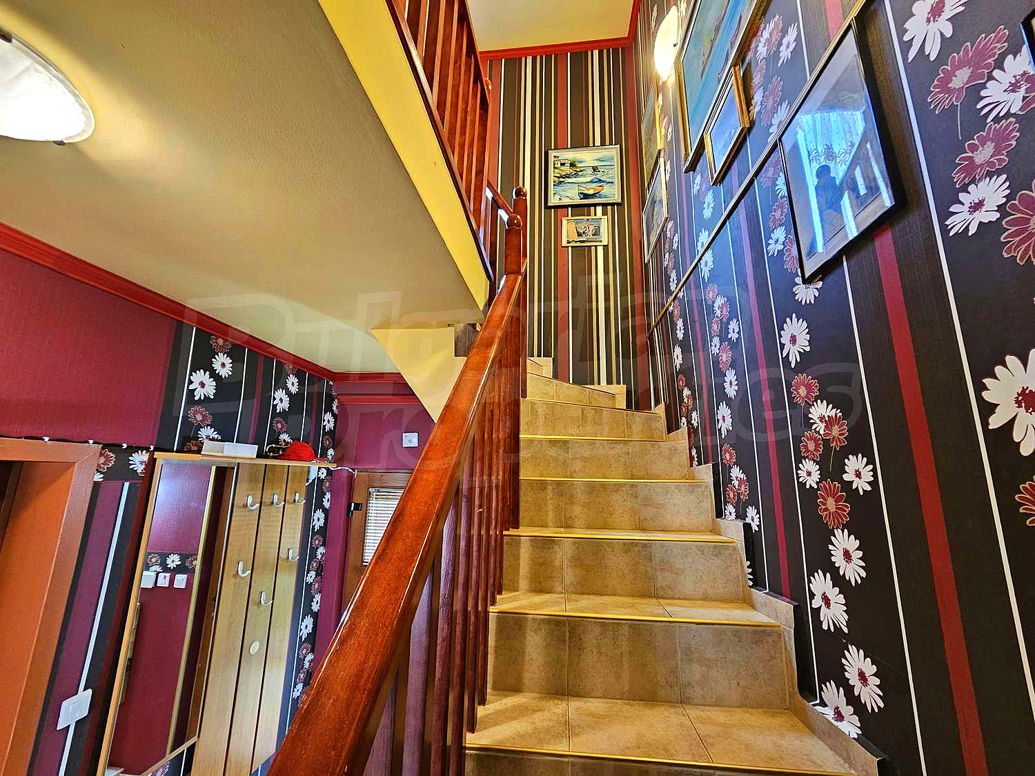 Gallery Picture 22