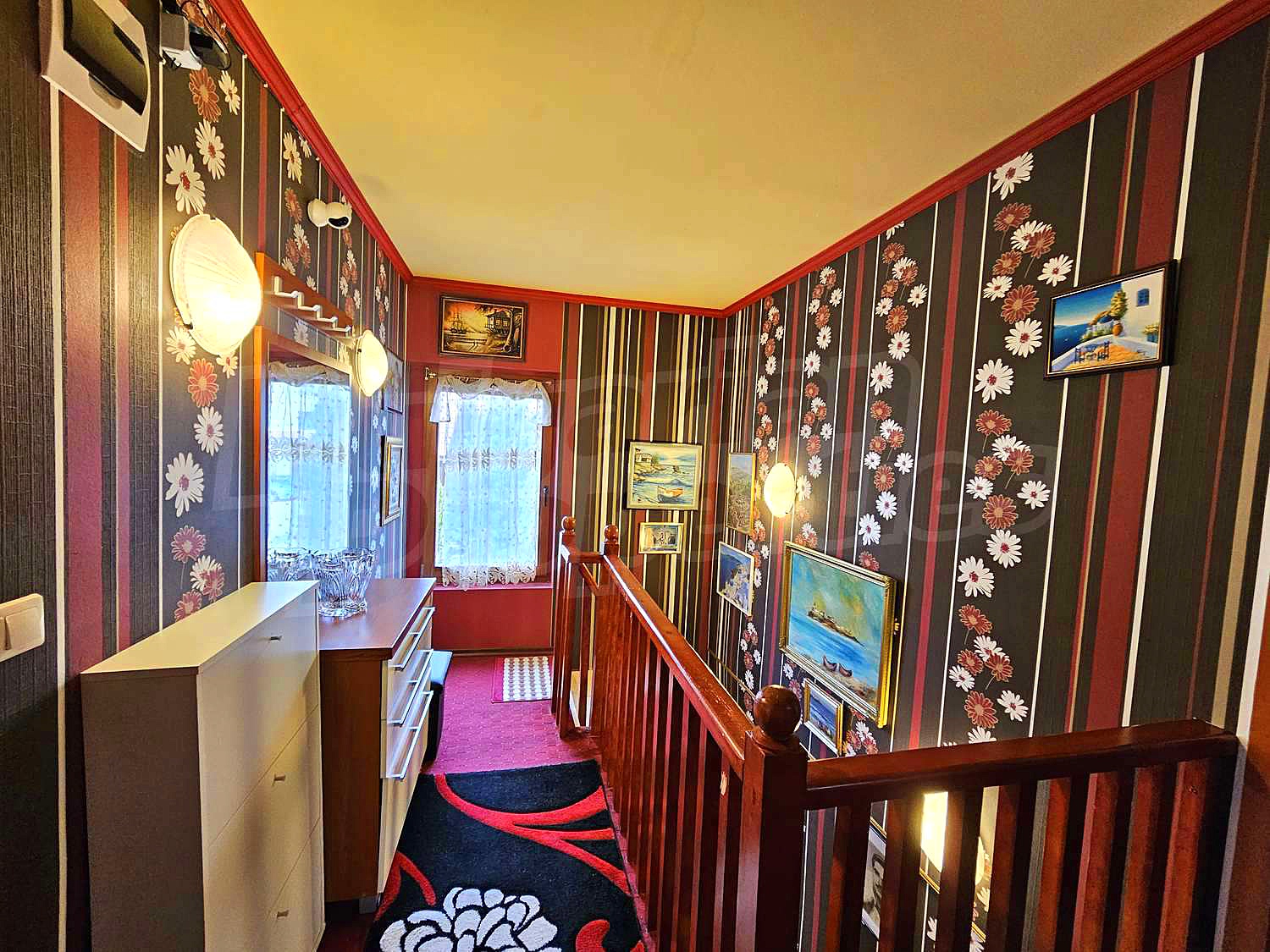 Gallery Picture 24