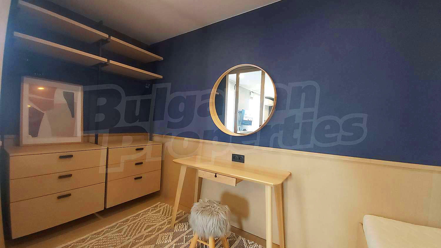 Gallery Picture 17