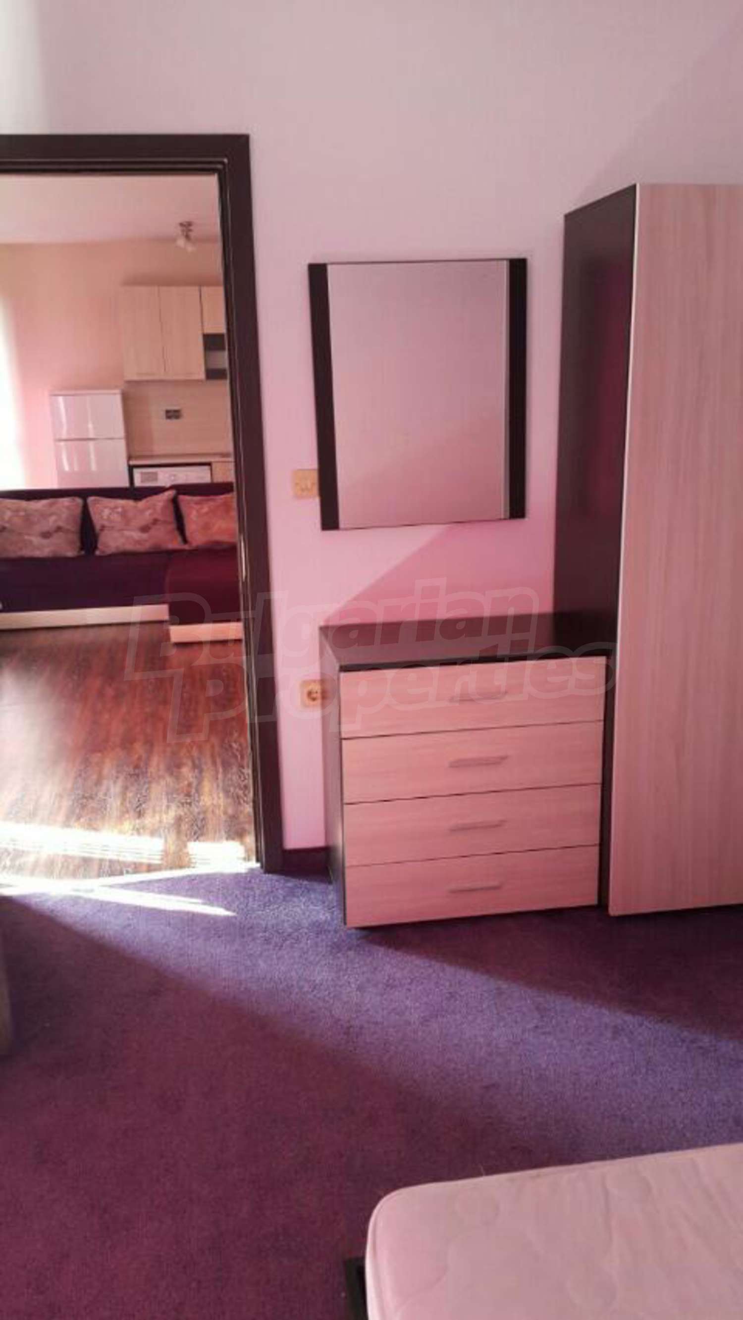 Gallery Picture 7