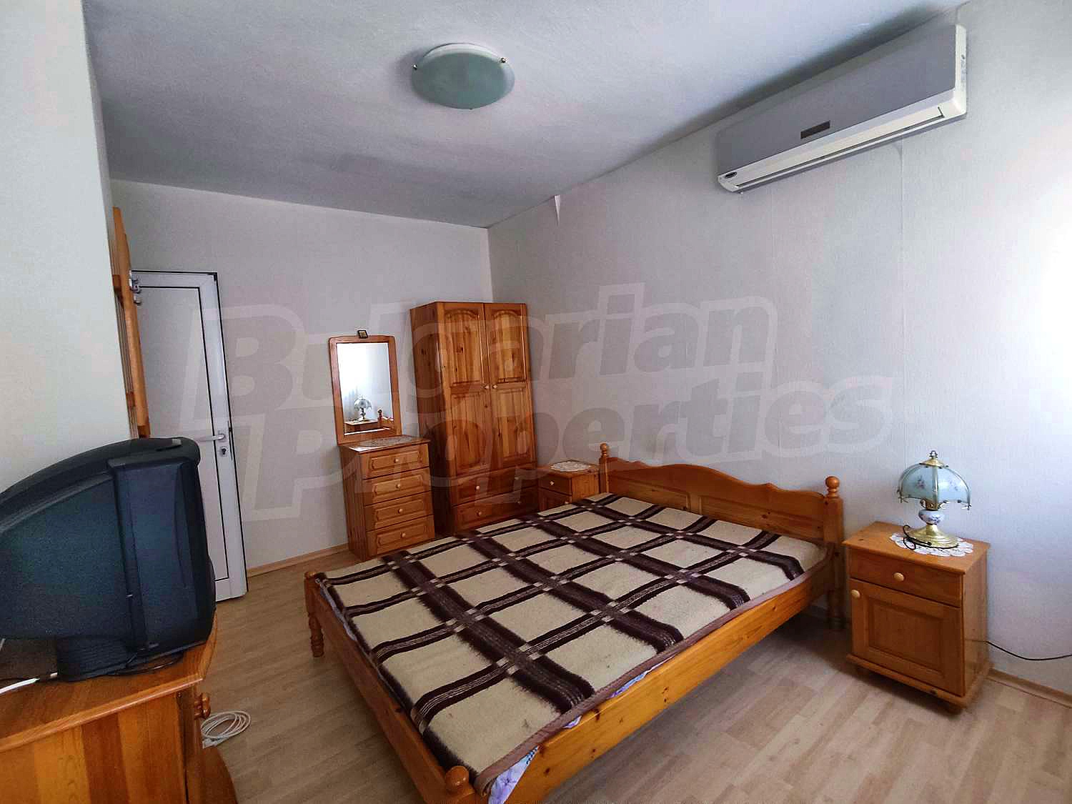 Gallery Picture 15