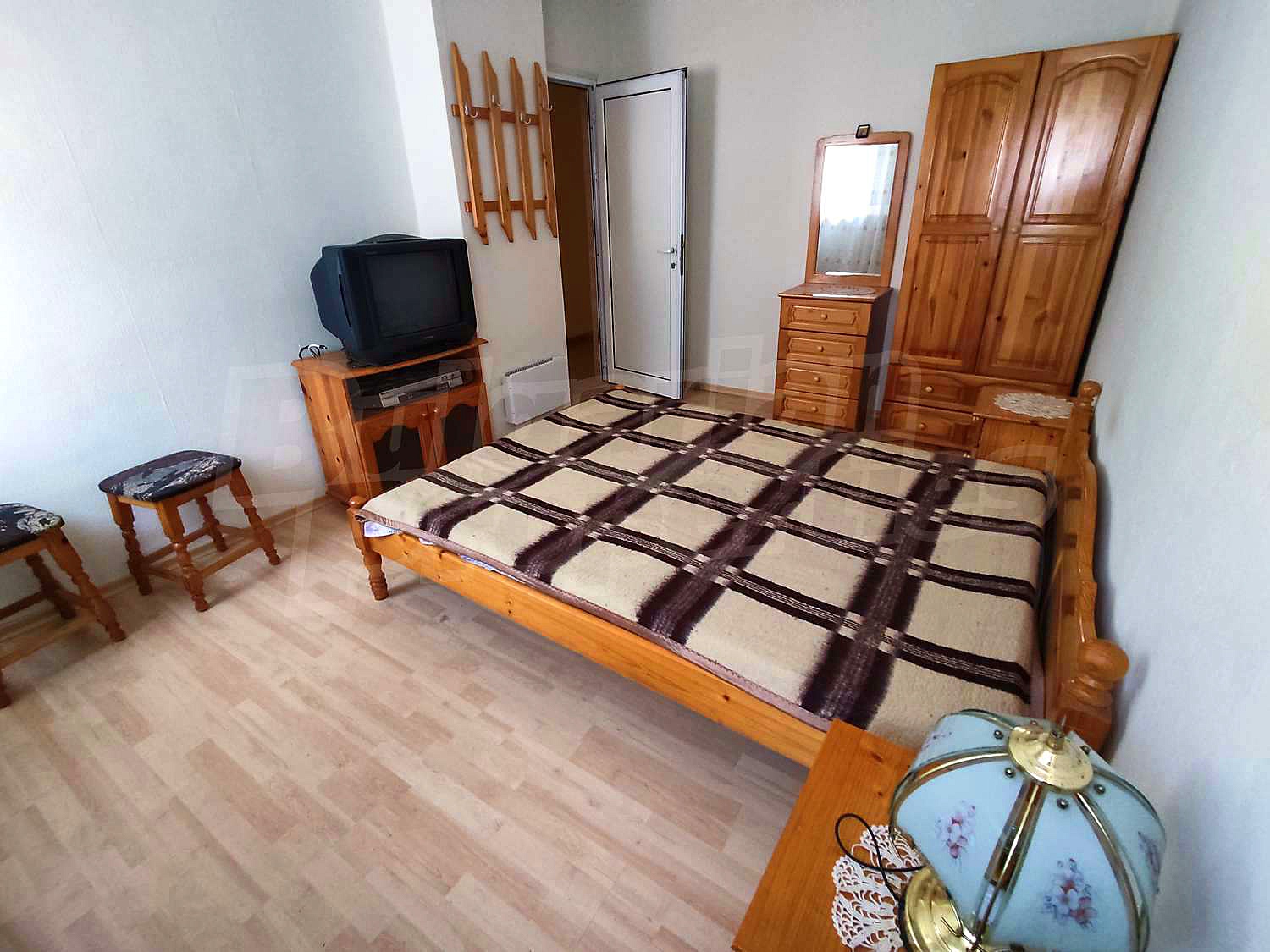 Gallery Picture 14