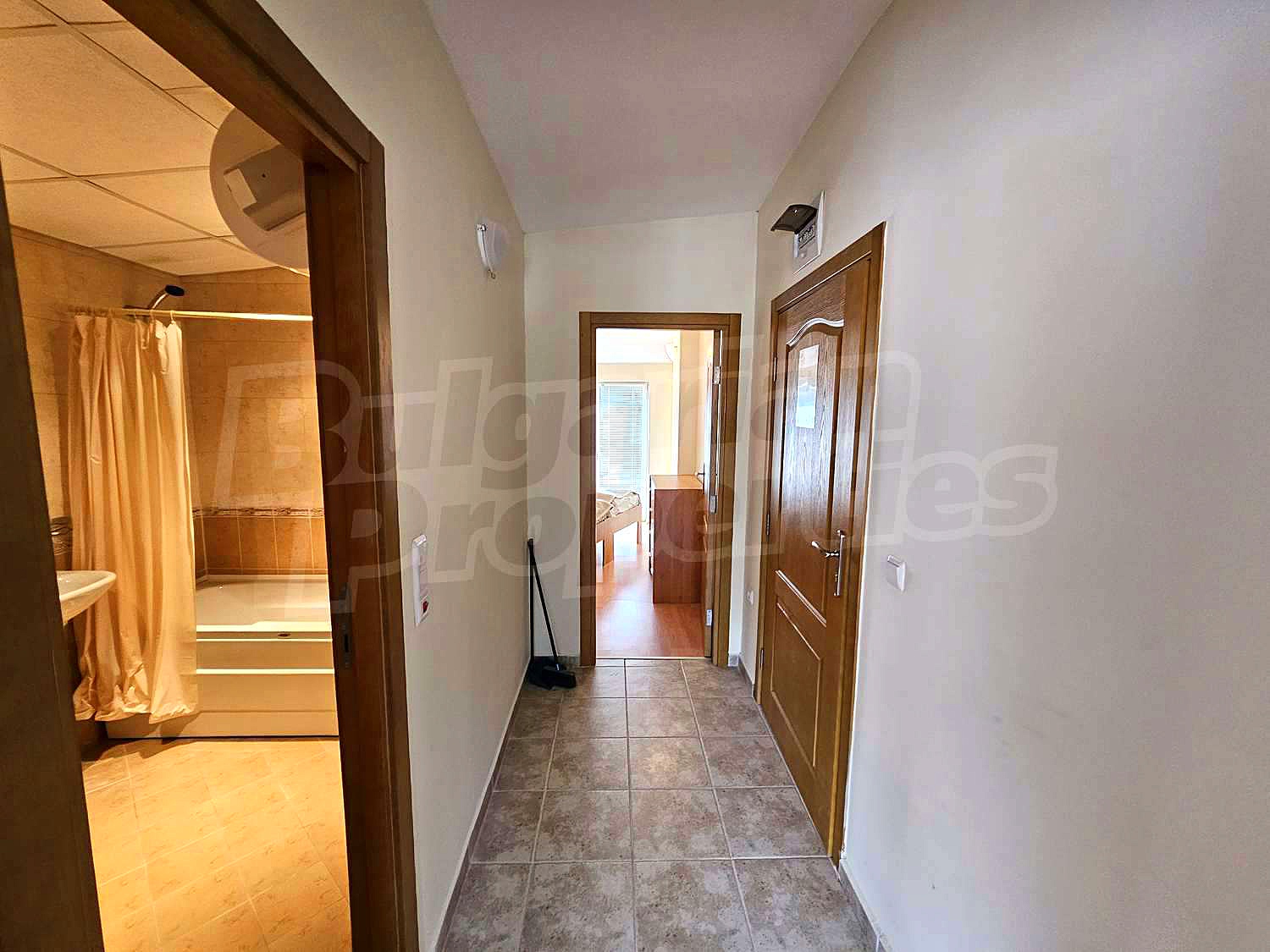Gallery Picture 25