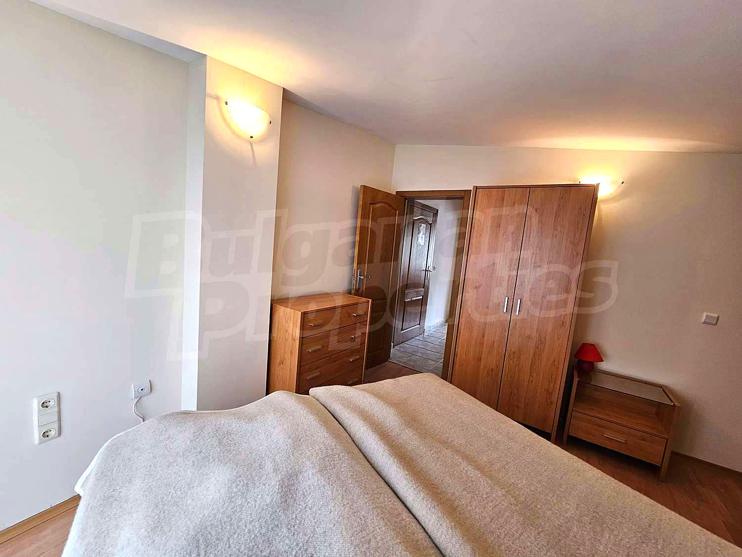 Gallery Picture 28