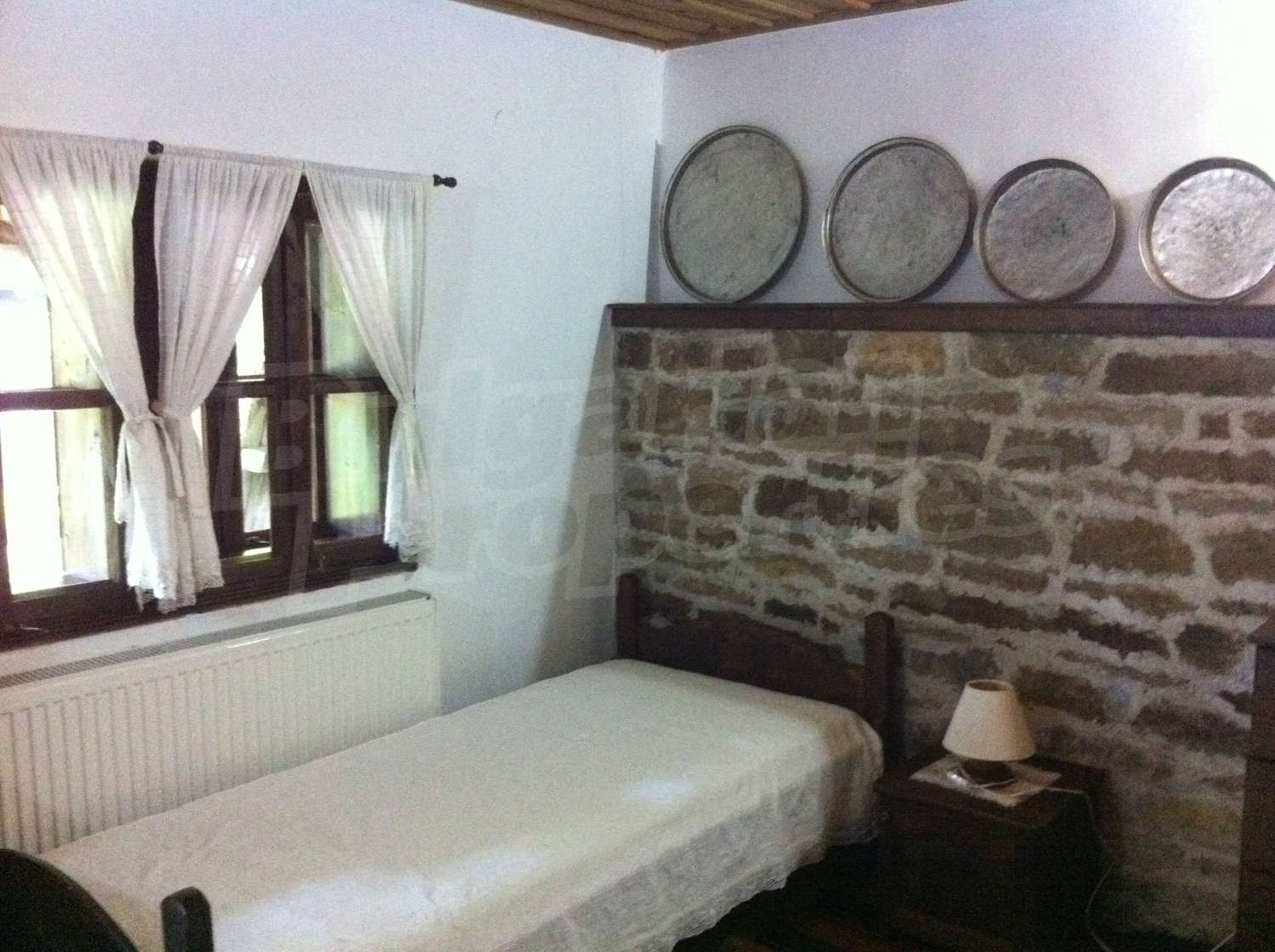 Gallery Picture 11