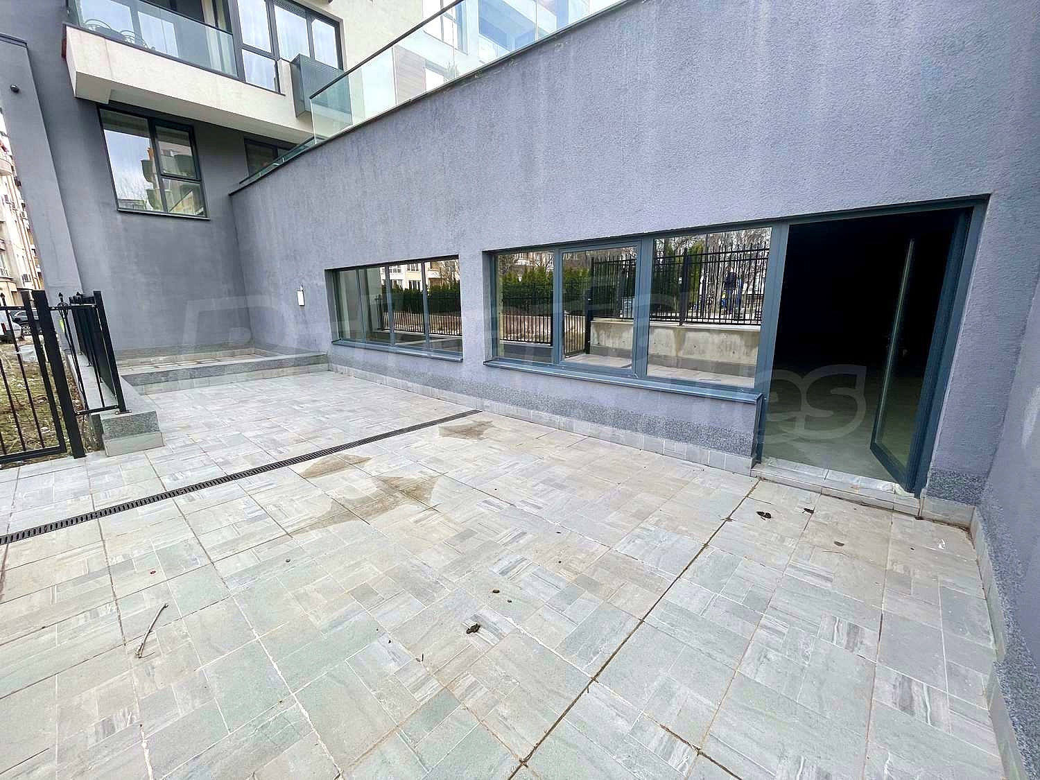 Gallery Picture 18